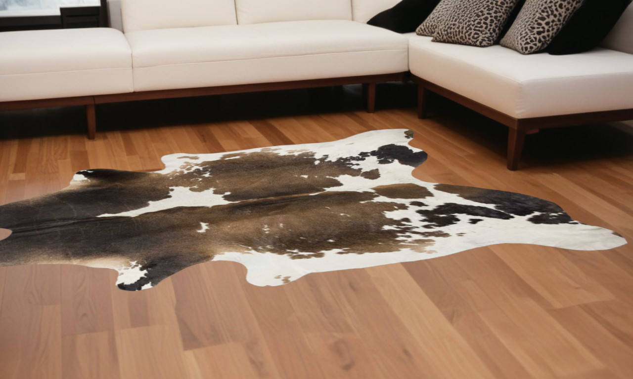 72" X 84" Taupe And White Cowhide - Rug-293175-1