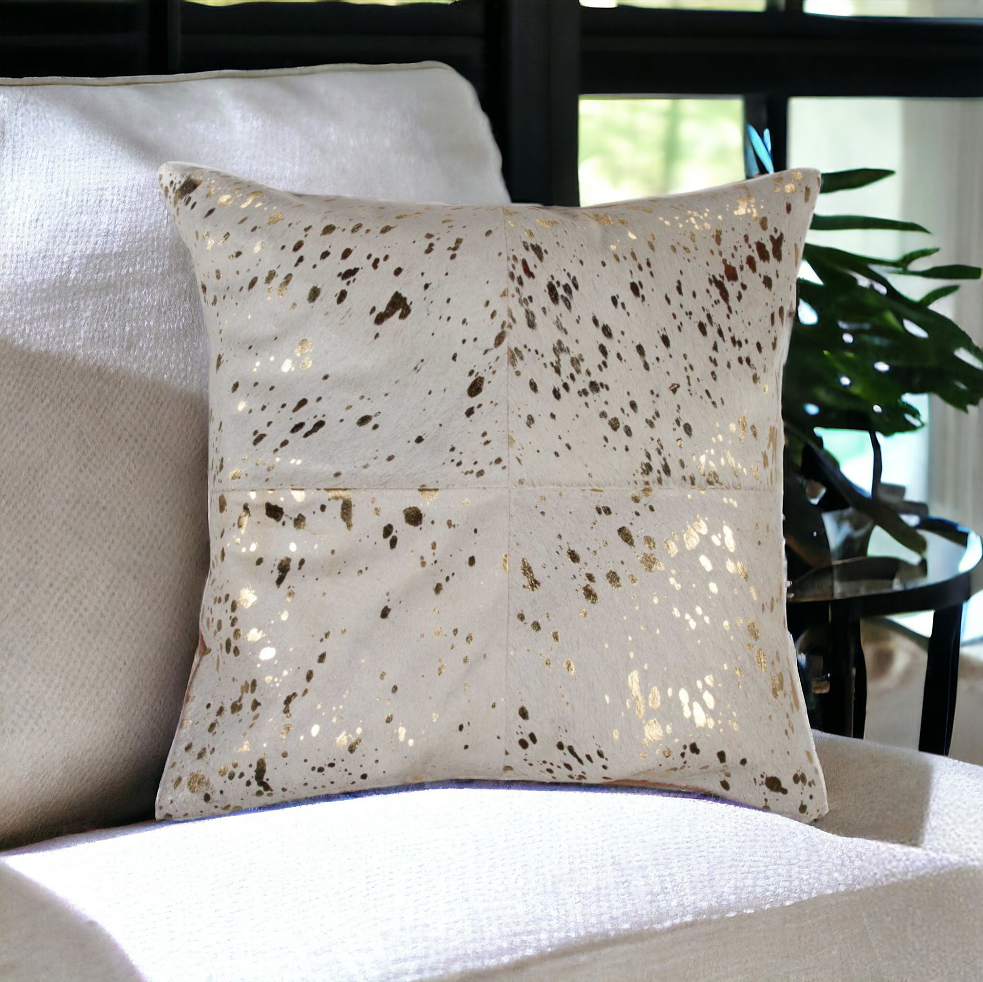 18" Natural And Gold Cowhide Throw Pillow-332297-1