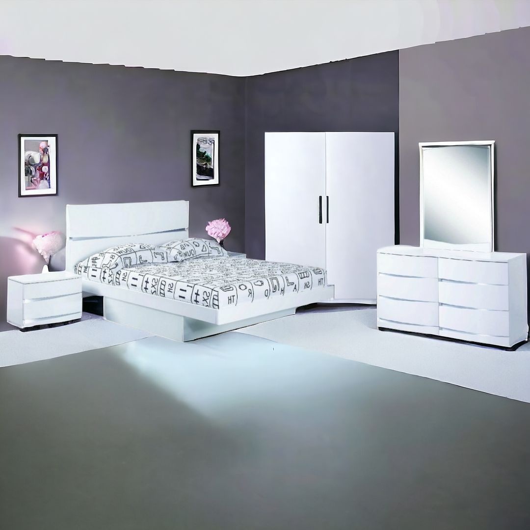 Four Piece White Solid and Manufactured Wood Bedroom Set With Mirror-343943-3