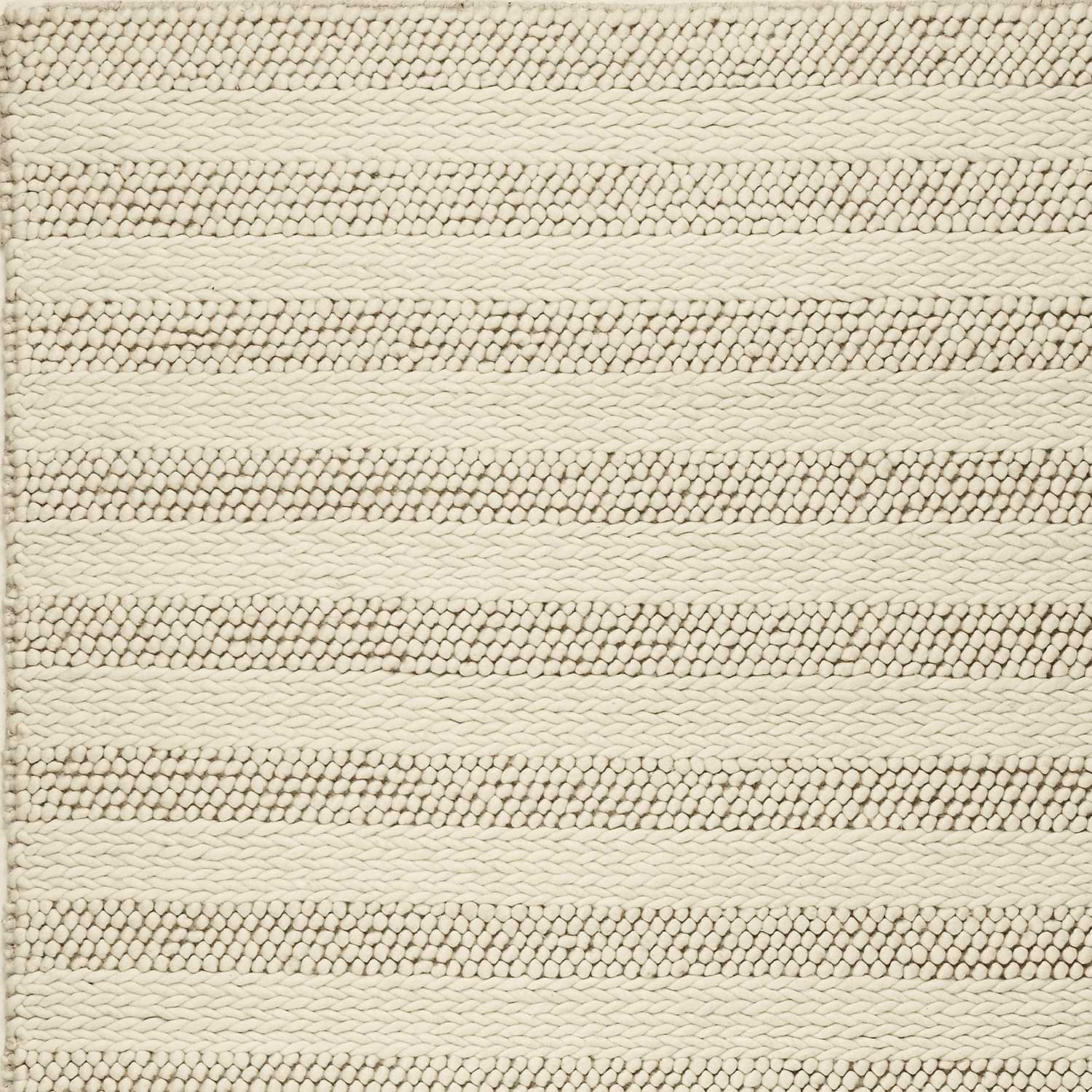 7' x 9' Wool White Area Rug