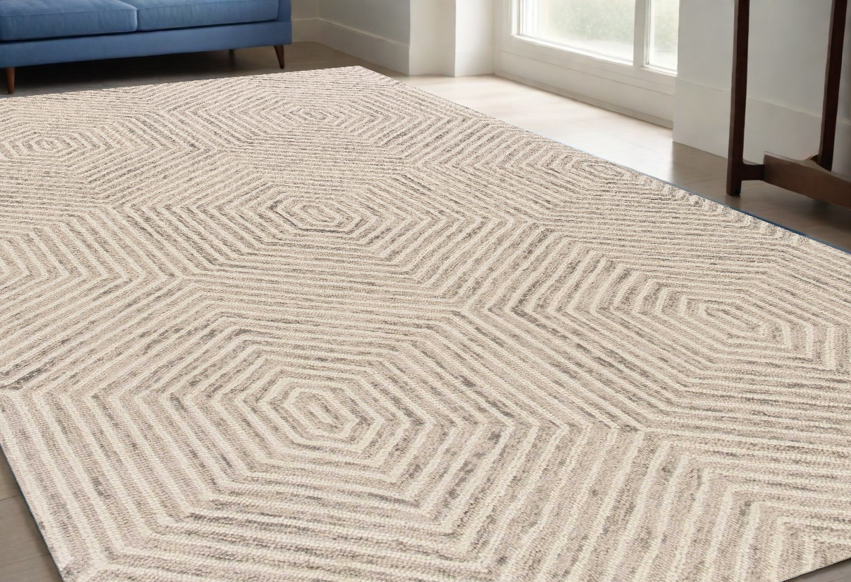 5' X 7' Ivory Geometric Hexagon Wool Indoor Area Rug-352547-1