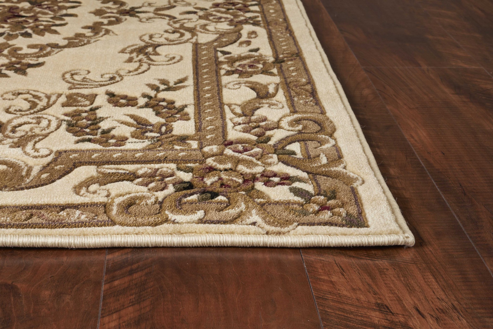 2" X 3" Polypropylene Ivory Accent Rug
