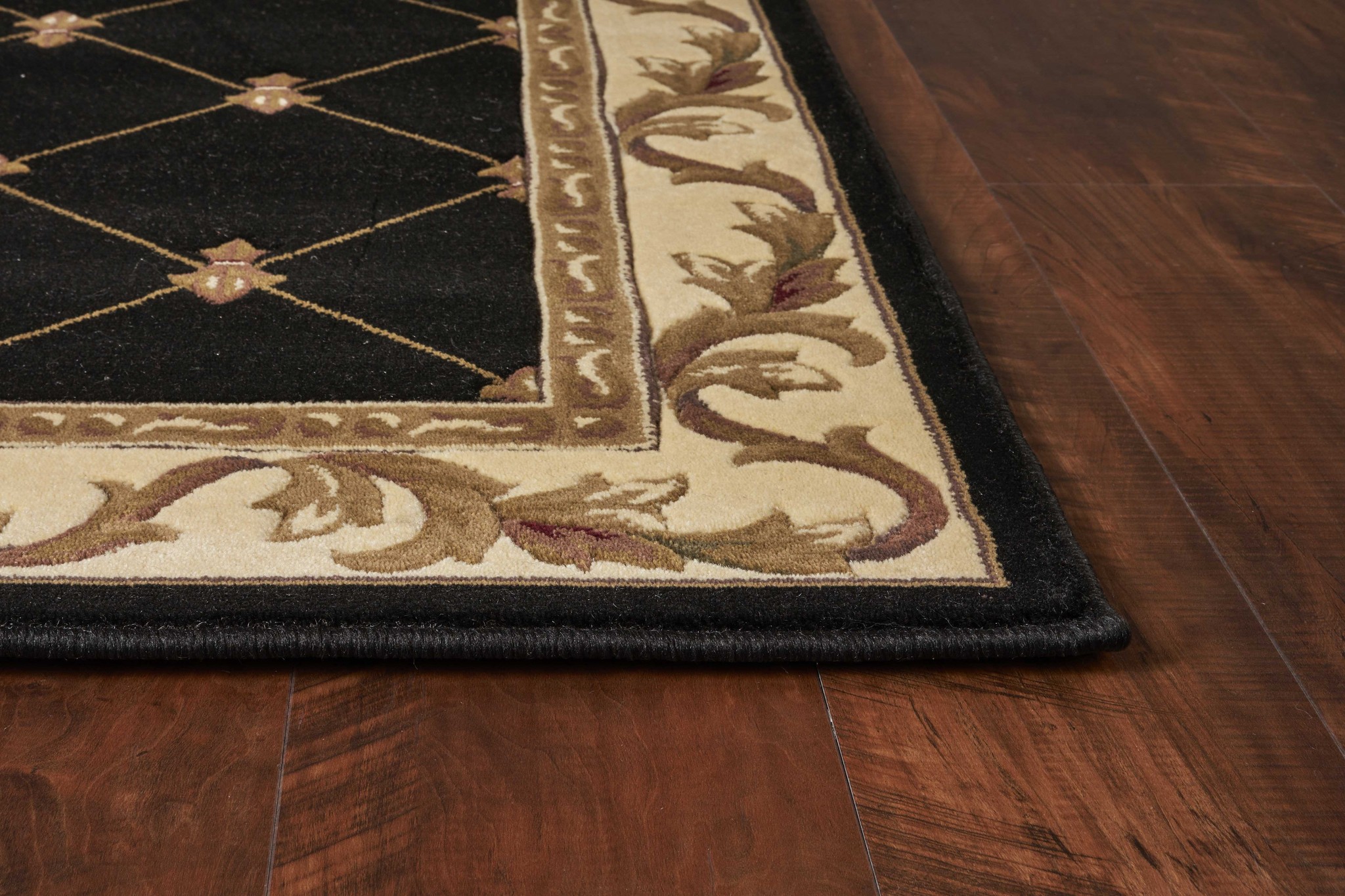 3" X 5" Black Machine Woven Hand Carved Fleur De Lis Indoor Area Rug