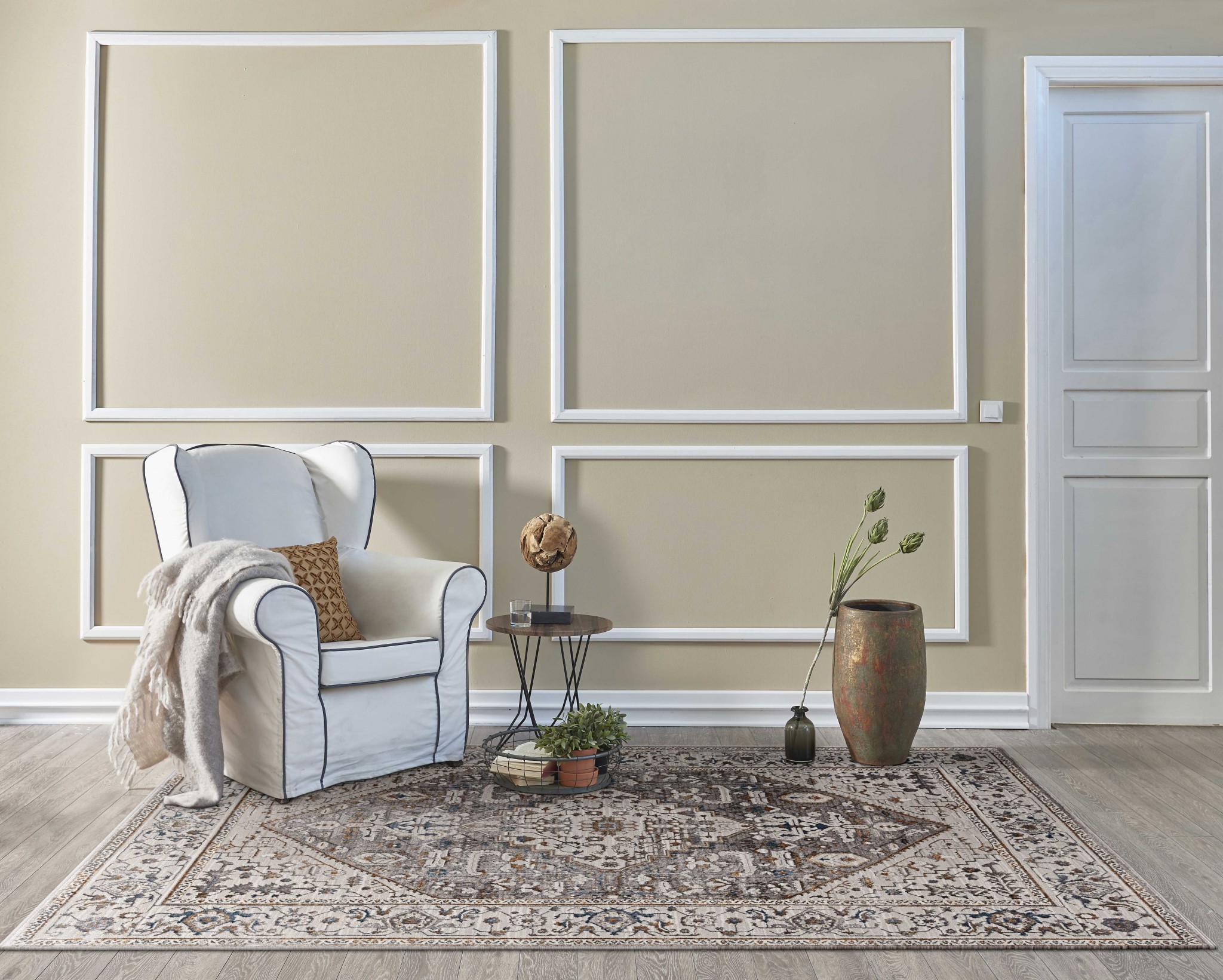 8" X 11" Gray Area Rug