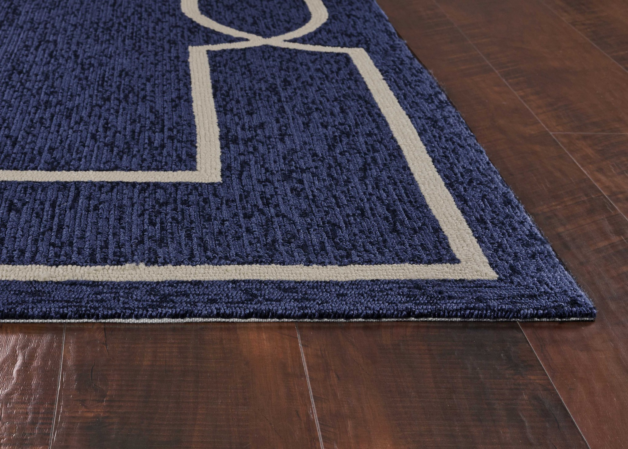 7" X 10" Navy and Ivory Geometric Hand Hooked Area Rug