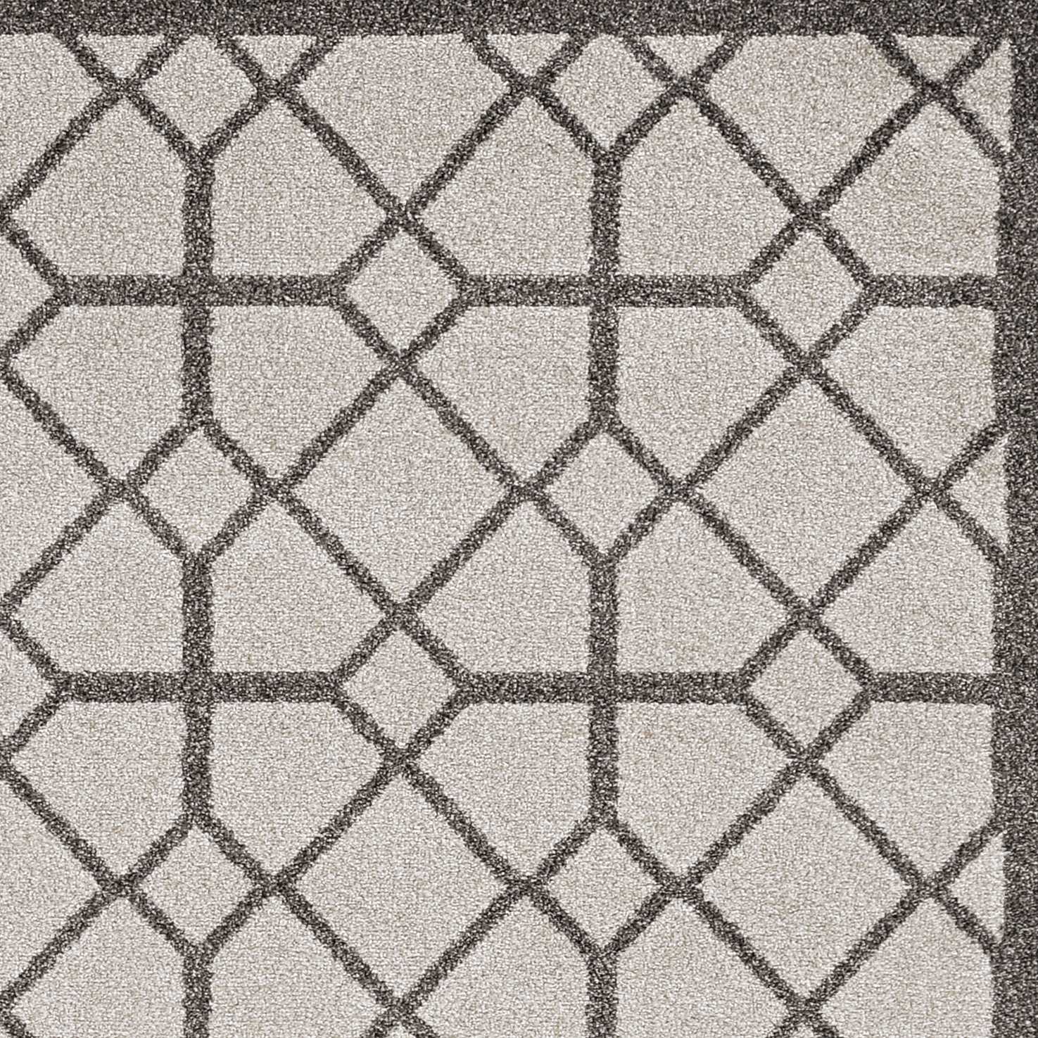 3" X 5" Ivory Or Grey Polypropylene Rug