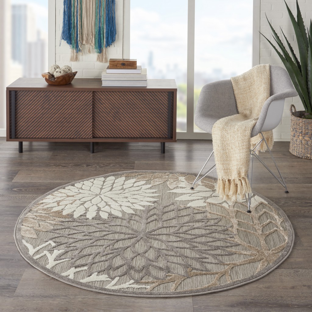 4 Round Natural and Gray Indoor Outdoor Area Rug
