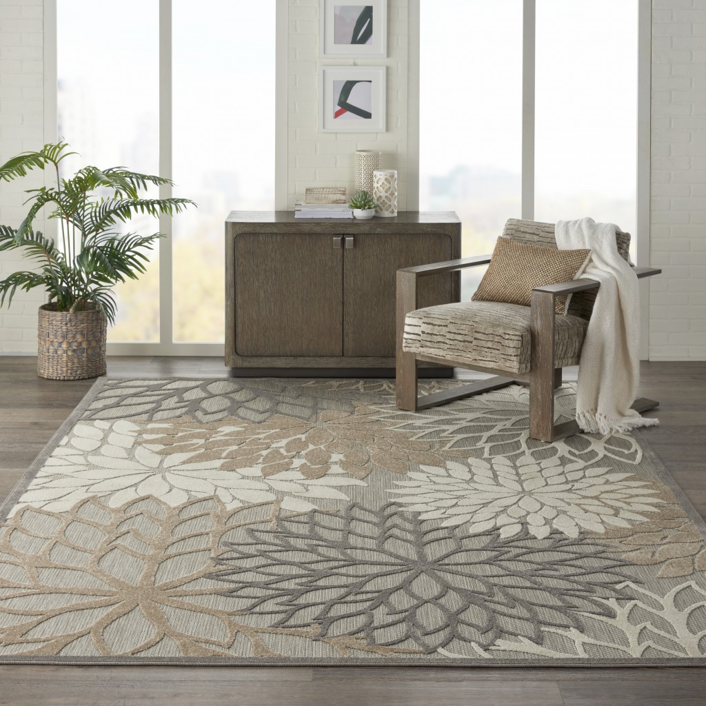 7 x 10 Natural and Gray Indoor Outdoor Area Rug