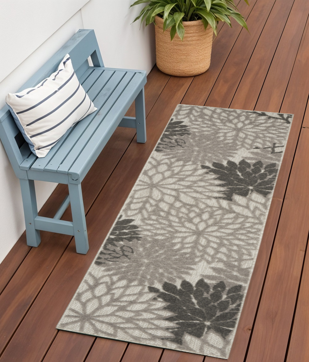 6' Gray Indoor Outdoor Area Rug-384686-1