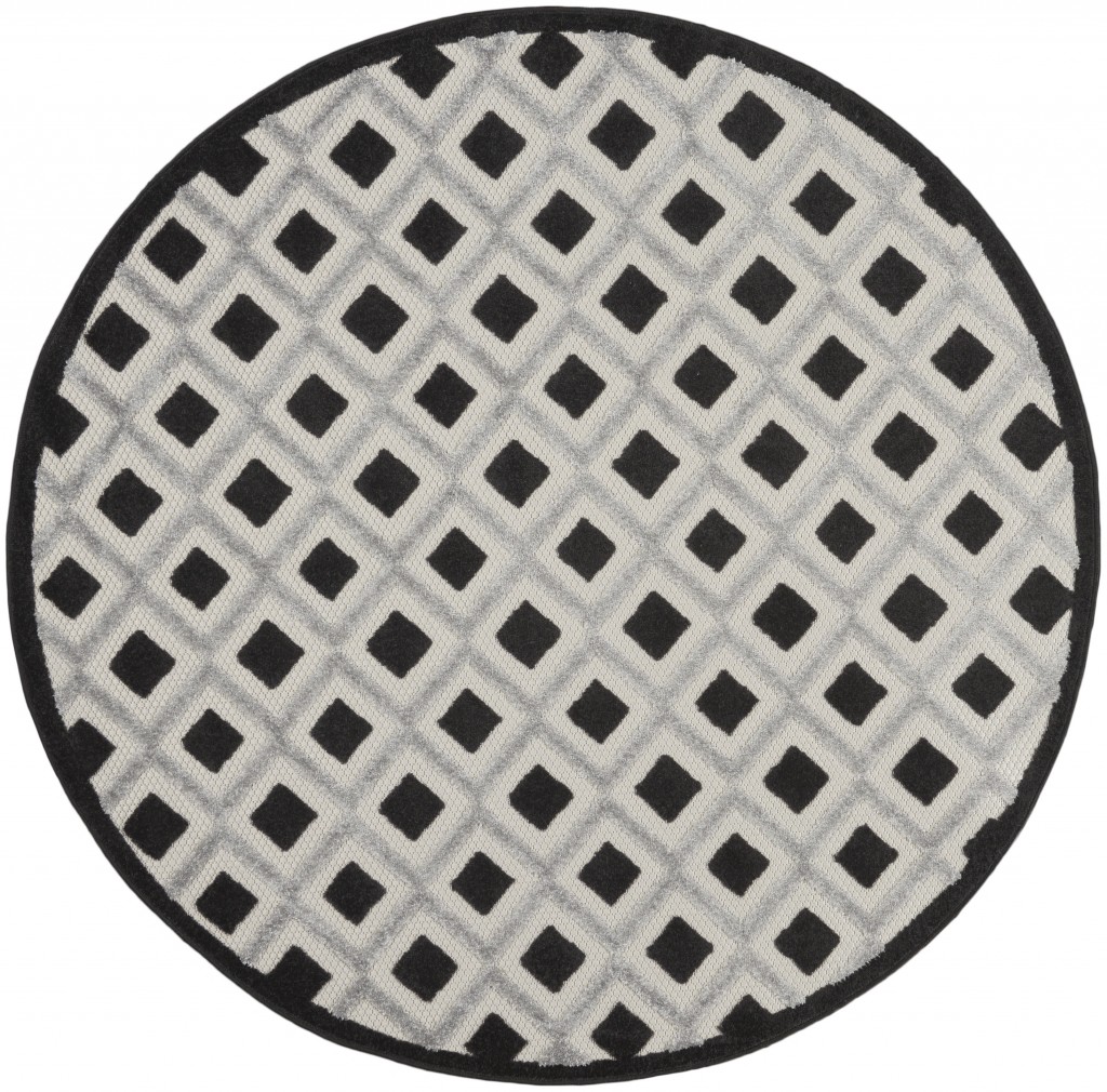 4' Round Black And White Round Geometric Indoor Outdoor Area Rug-385135-1