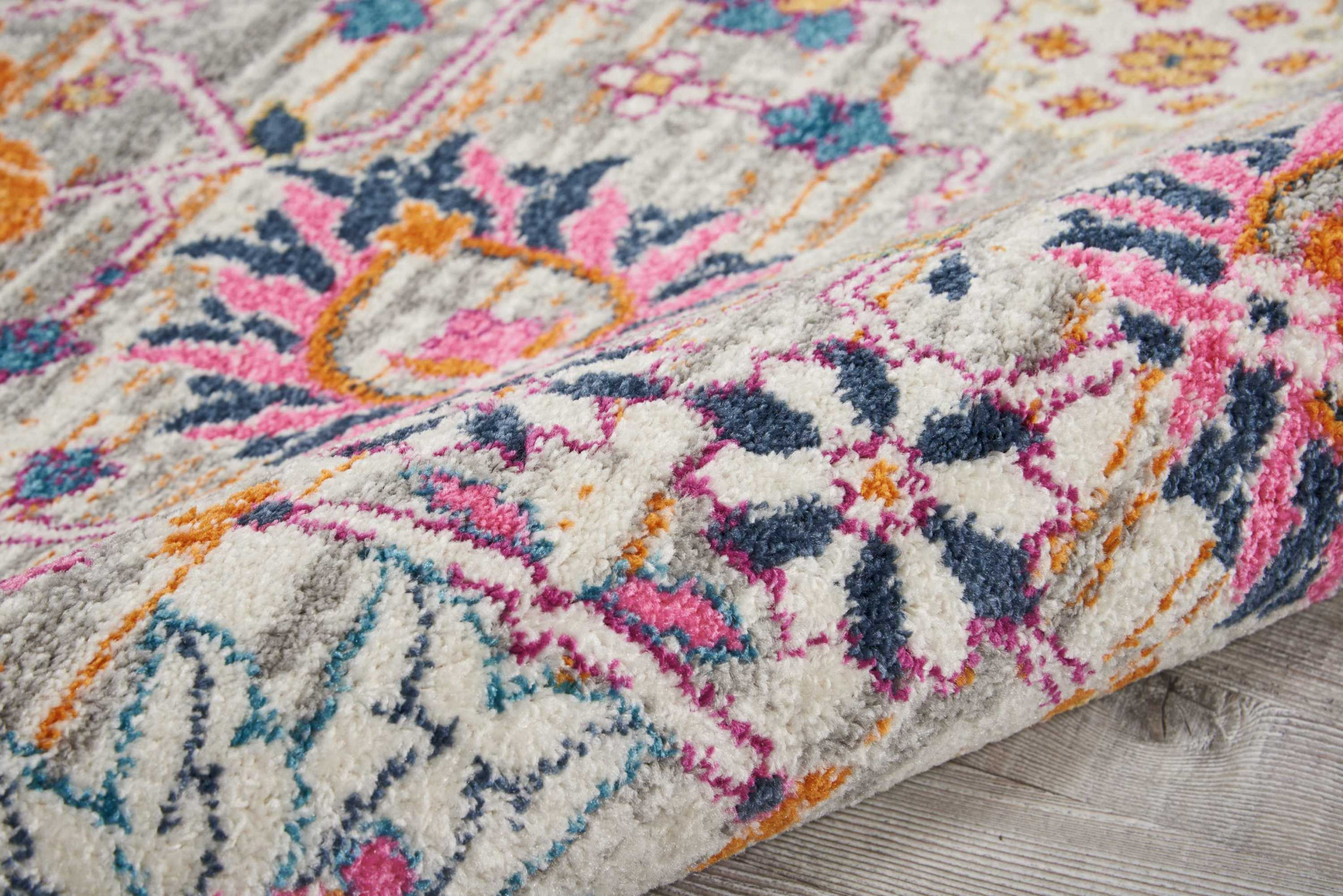 8" X 10" Silver Floral Power Loom Area Rug