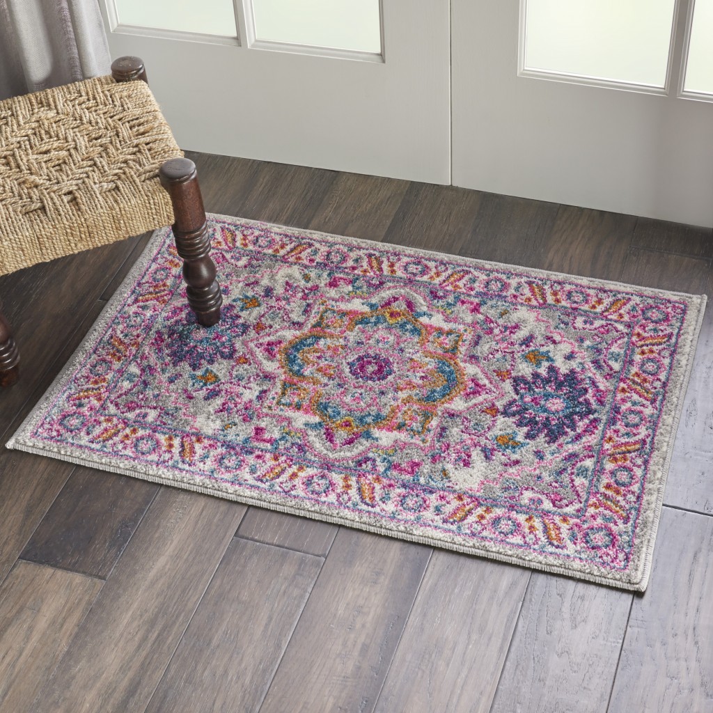 2 x 3 Light Gray and Pink Medallion Scatter Rug