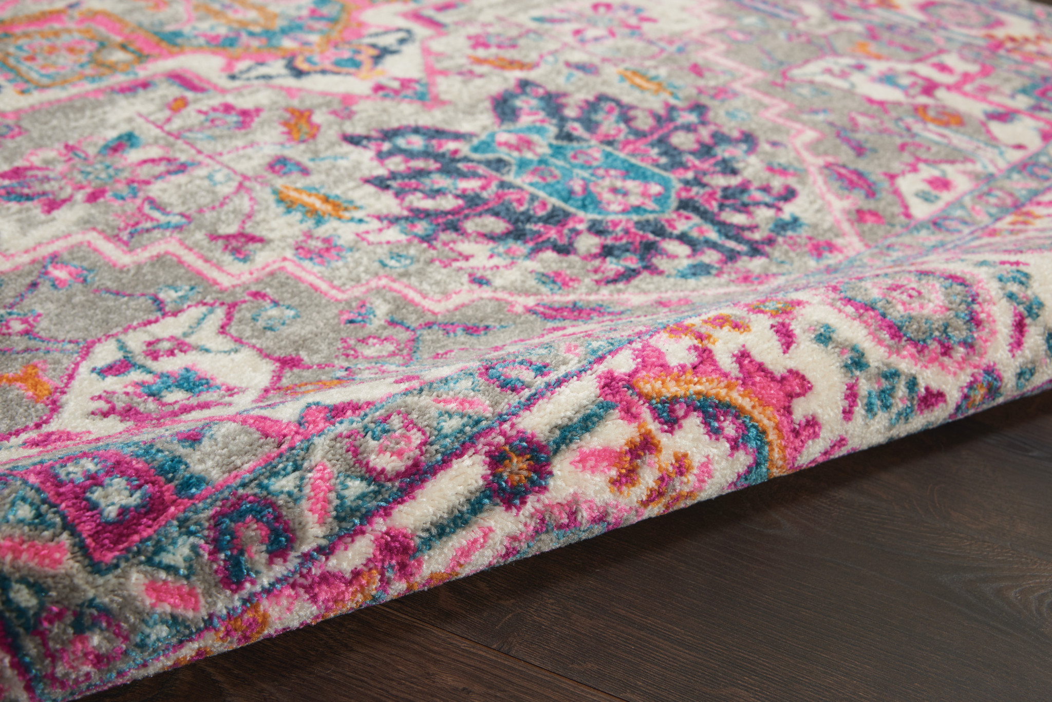 5" X 7" Pink And Gray Power Loom Area Rug