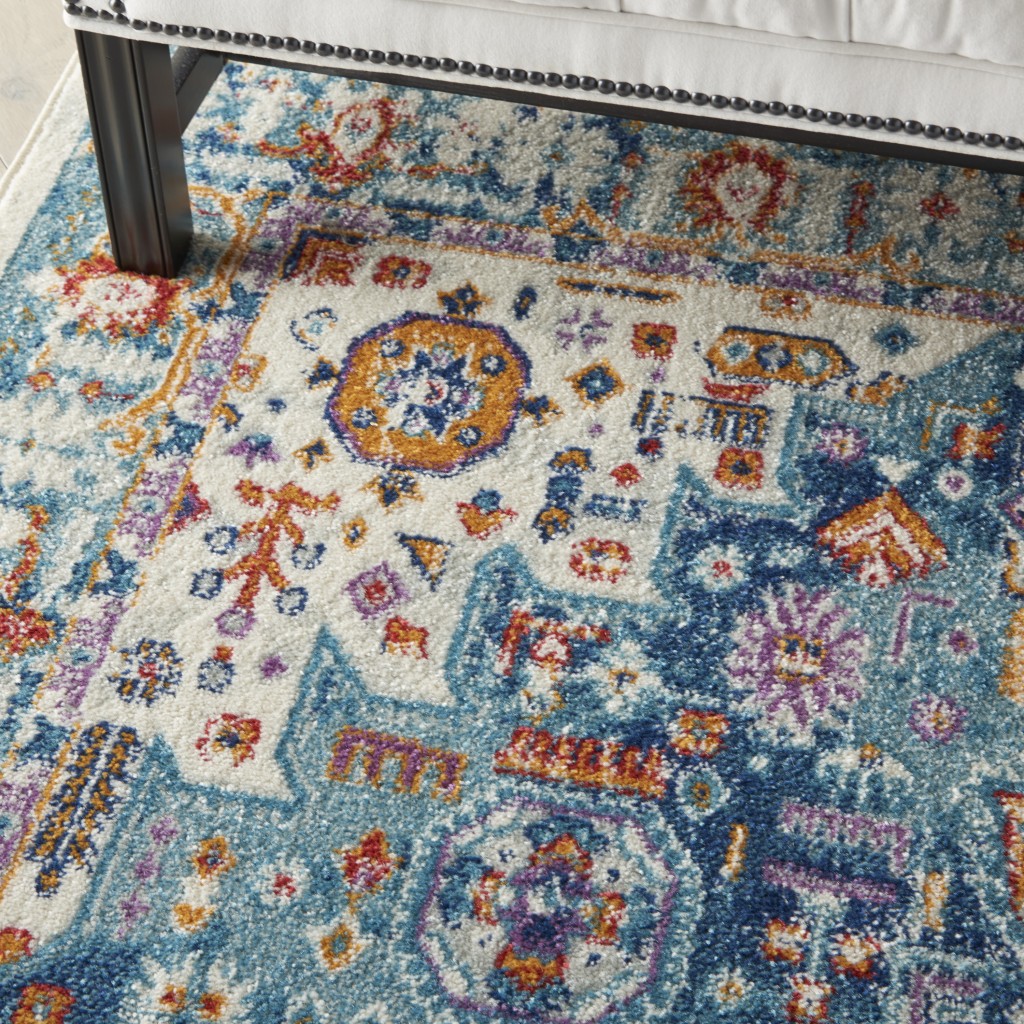 5 x 7 Ivory and Blue Floral Motifs Area Rug