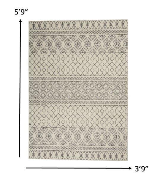 4" X 6" Gray Geometric Power Loom Area Rug