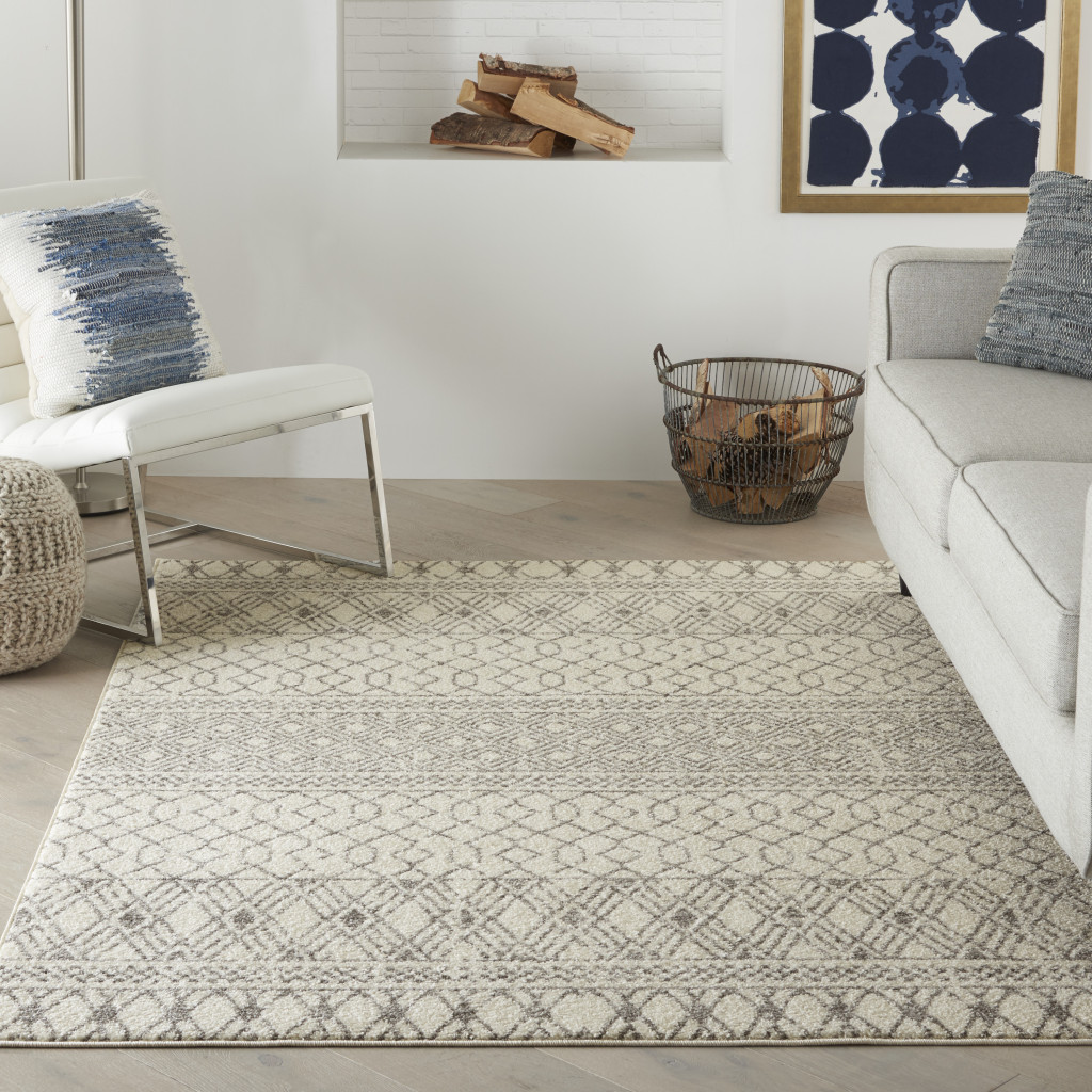 5" X 7" Gray Geometric Power Loom Area Rug