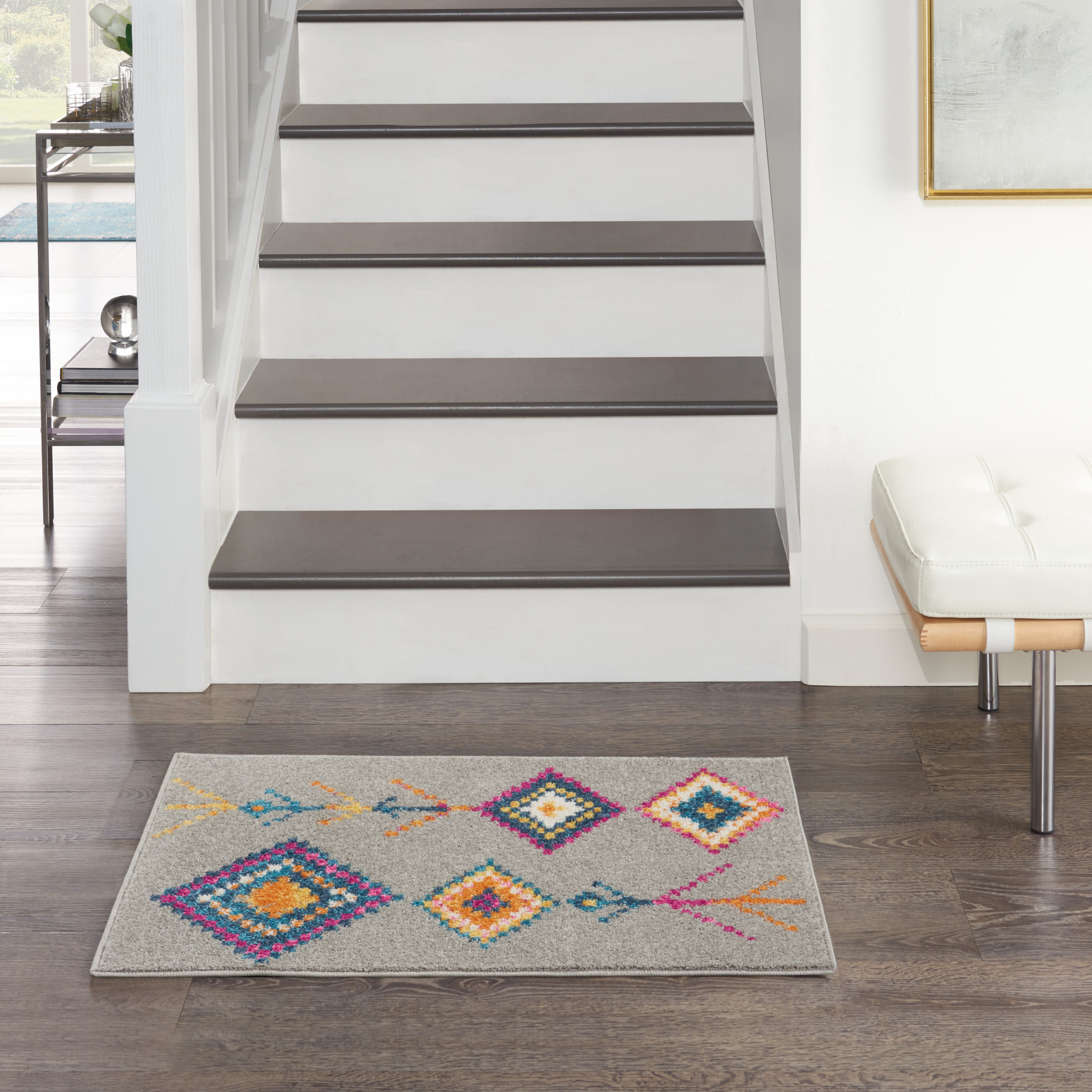 2" X 3" Gray Geometric Berber Area Rug