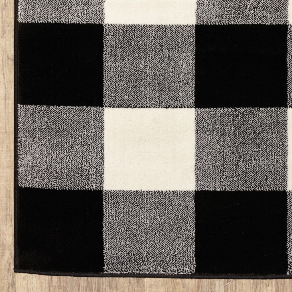 5" X 7" Monochromatic Gingham Pattern Indoor Area Rug