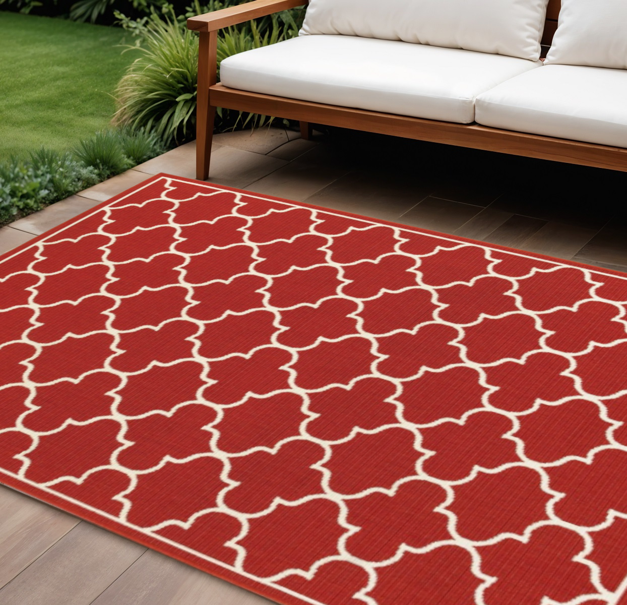 8' X 13' Red And Ivory Indoor Outdoor Area Rug-388665-1