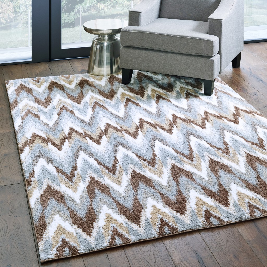 4" X 6" Gray And Taupe Ikat Pattern Area Rug