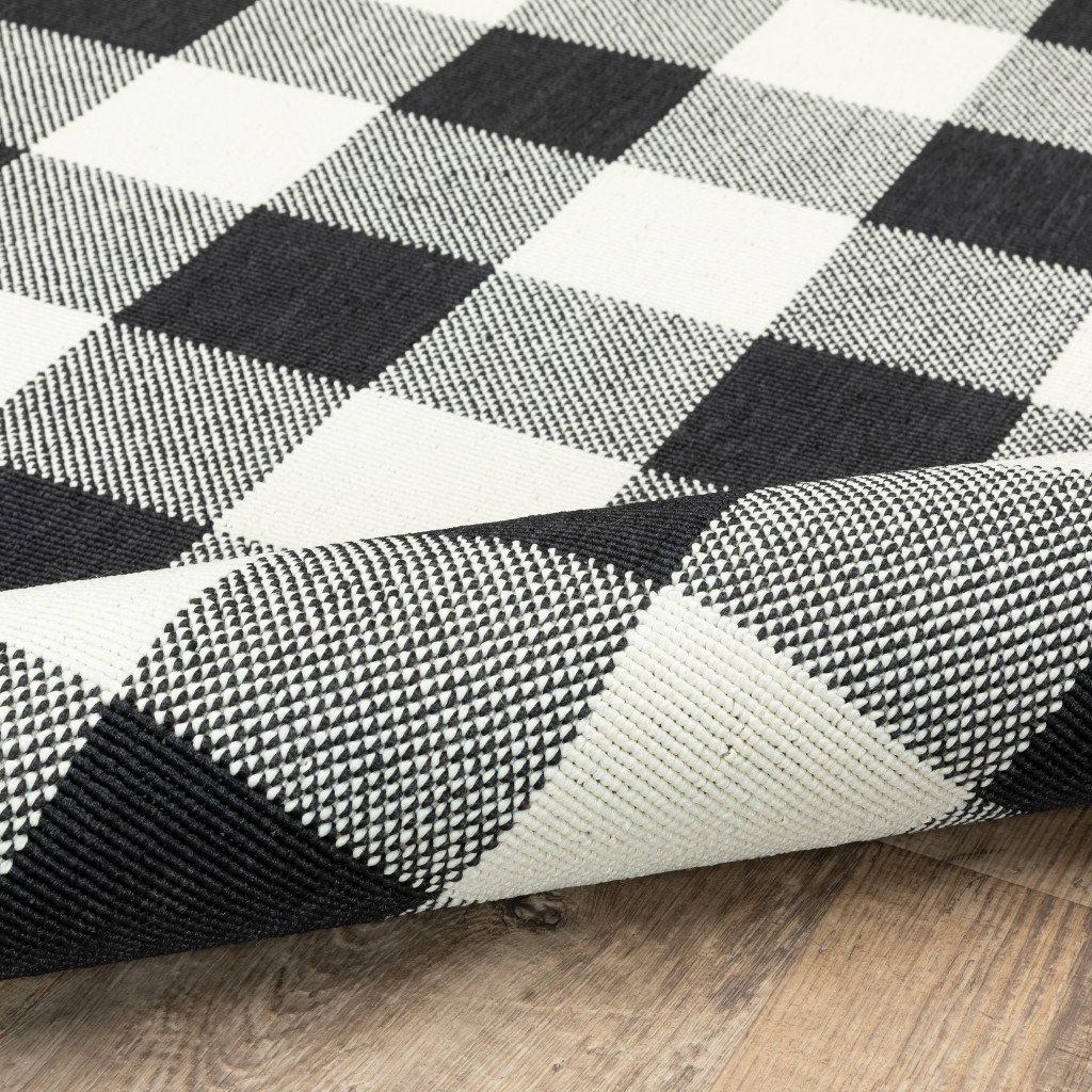 2x8 Black and Ivory Gingham Indoor Outdoor Runner Rug