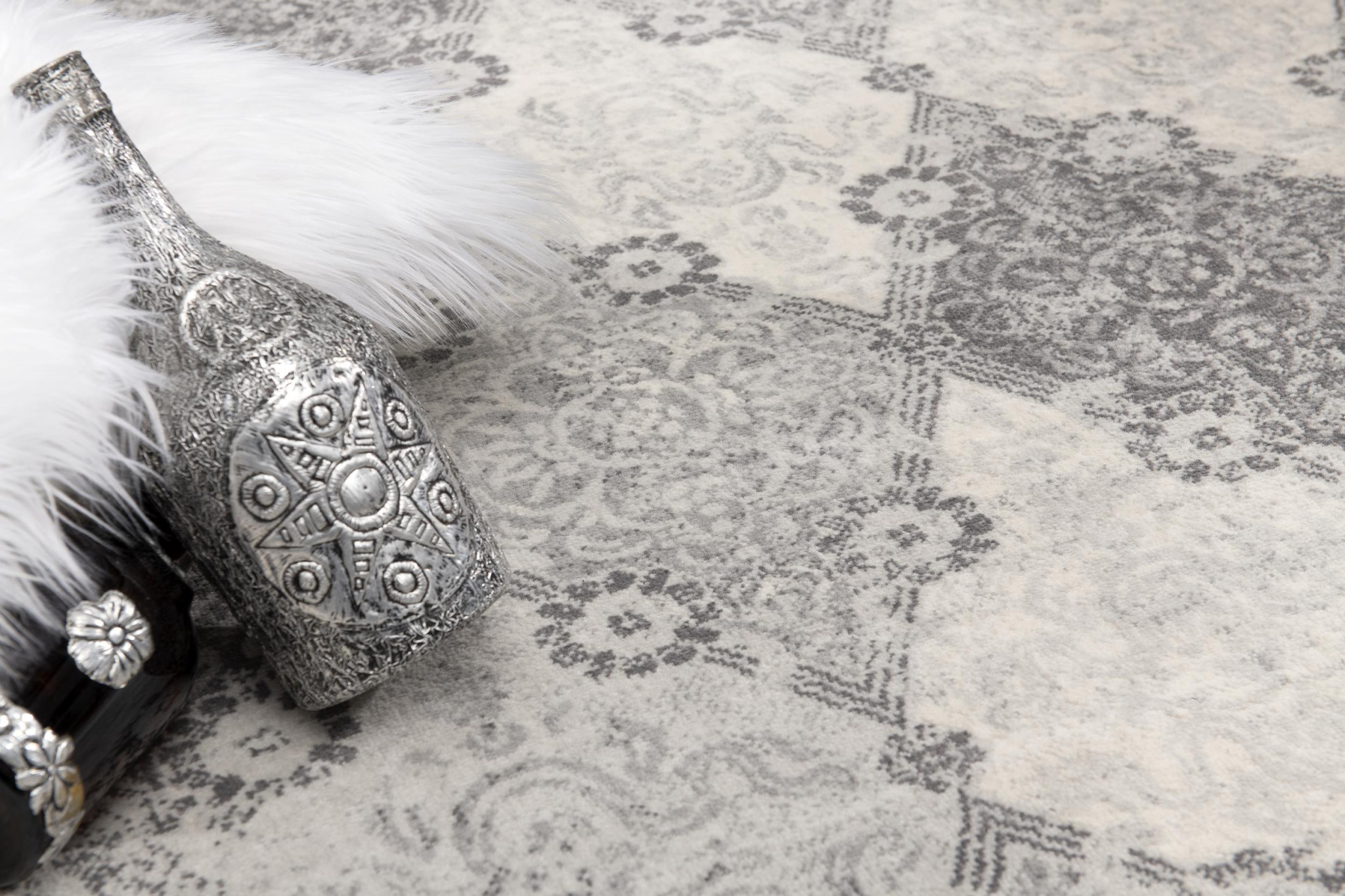 2" X 5" Grey Damask Area Rug