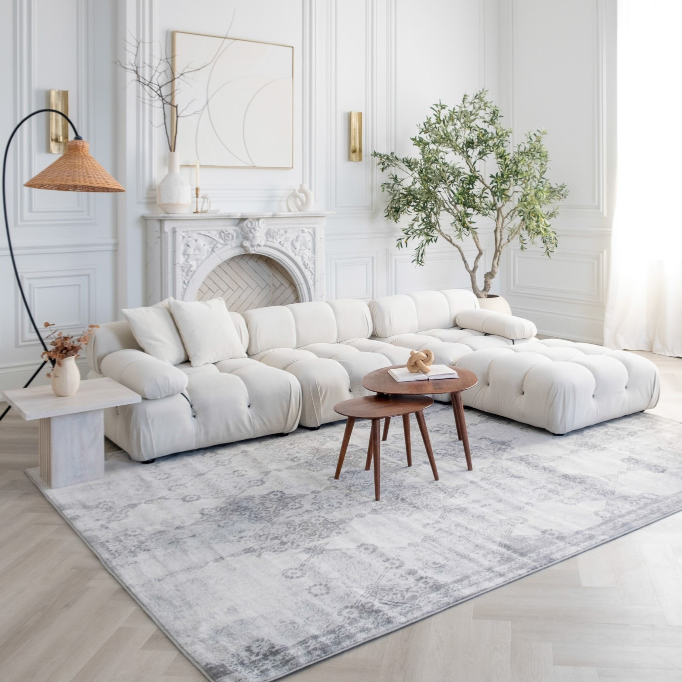 8" X 11" Gray Distressed Trellis Pattern Area Rug