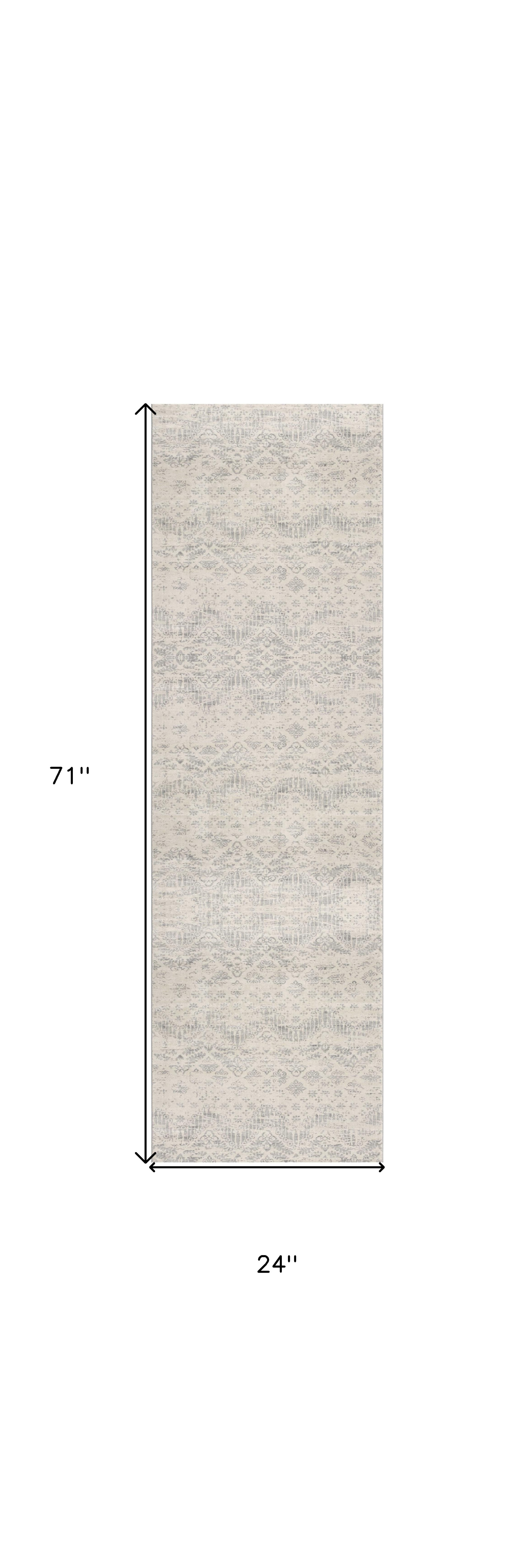 2" X 6" Ivory Distressed Ikat Pattern Area Rug