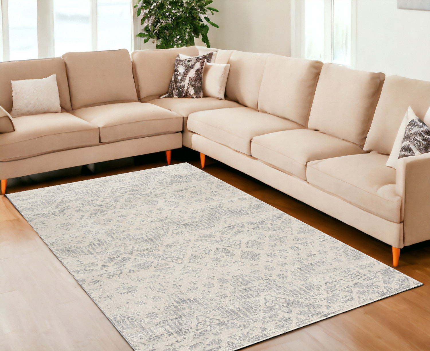 8" X 11" Ivory Distressed Ikat Pattern Area Rug
