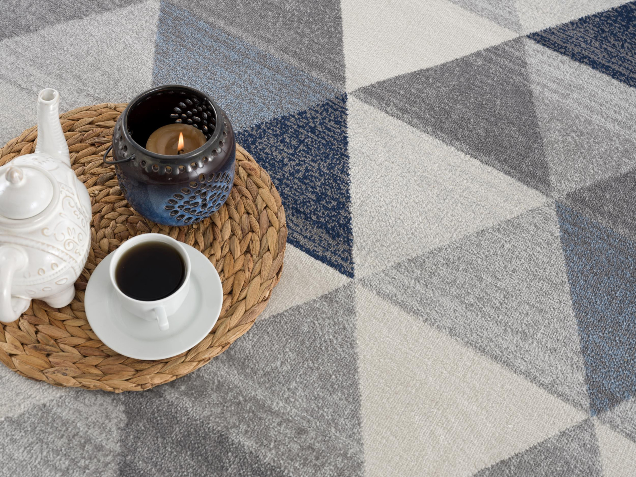 2 X 10 Navy Blue Geometric Diamond Runner Rug