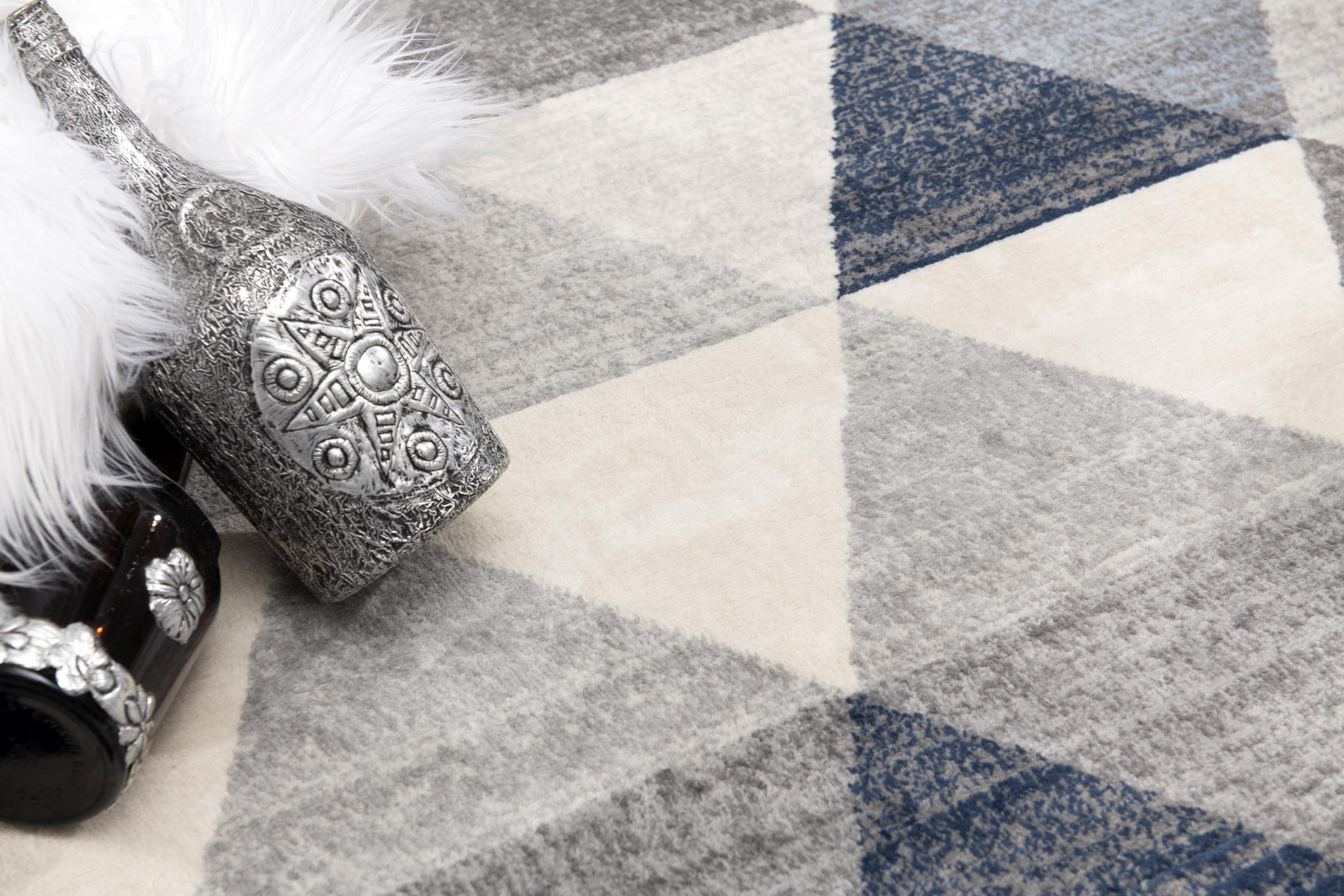 2" X 20" Navy Blue Geometric Diamond Runner Rug