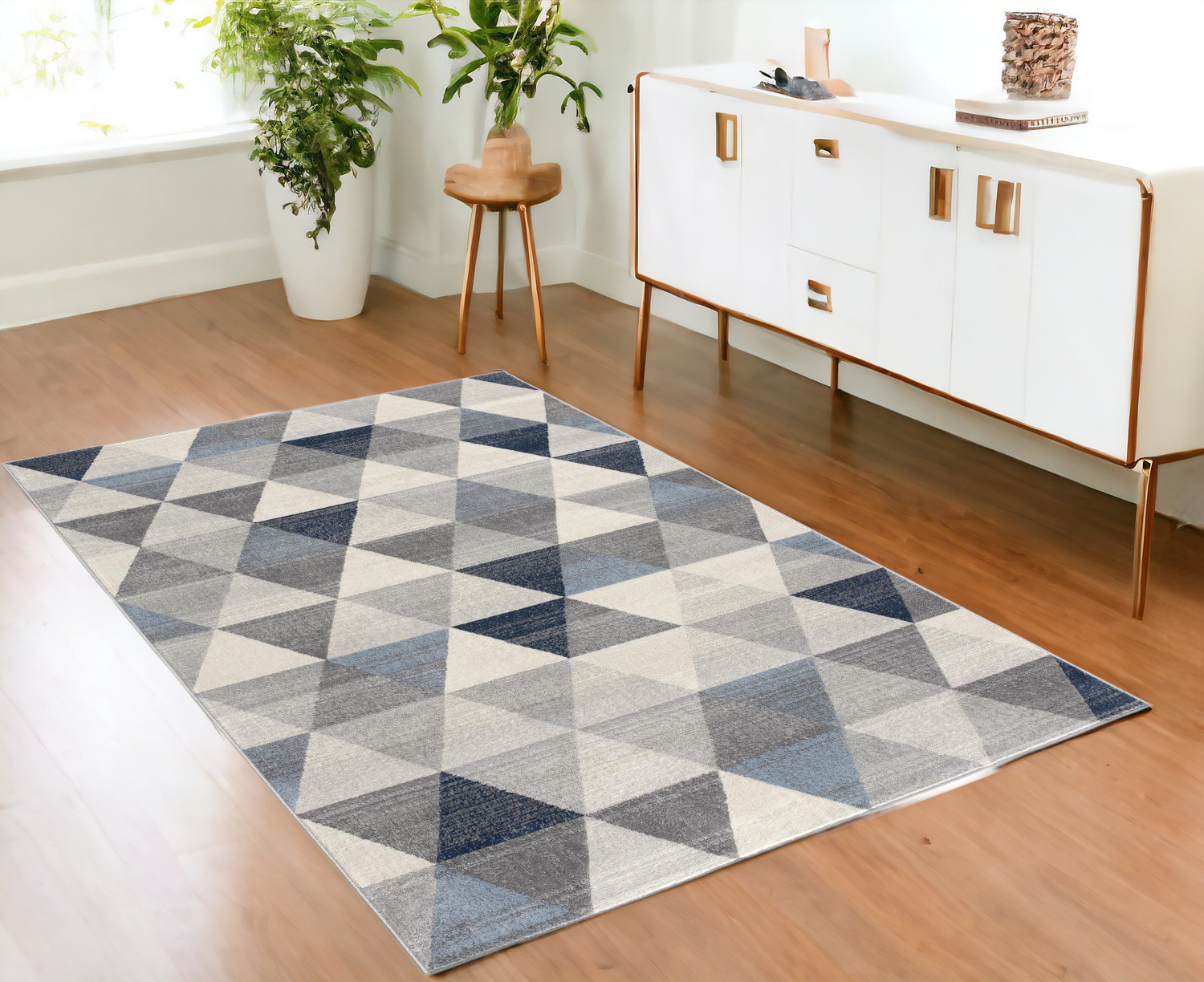 4’ X 6’ Navy Blue Geometric Diamond Area Rug-390236-1