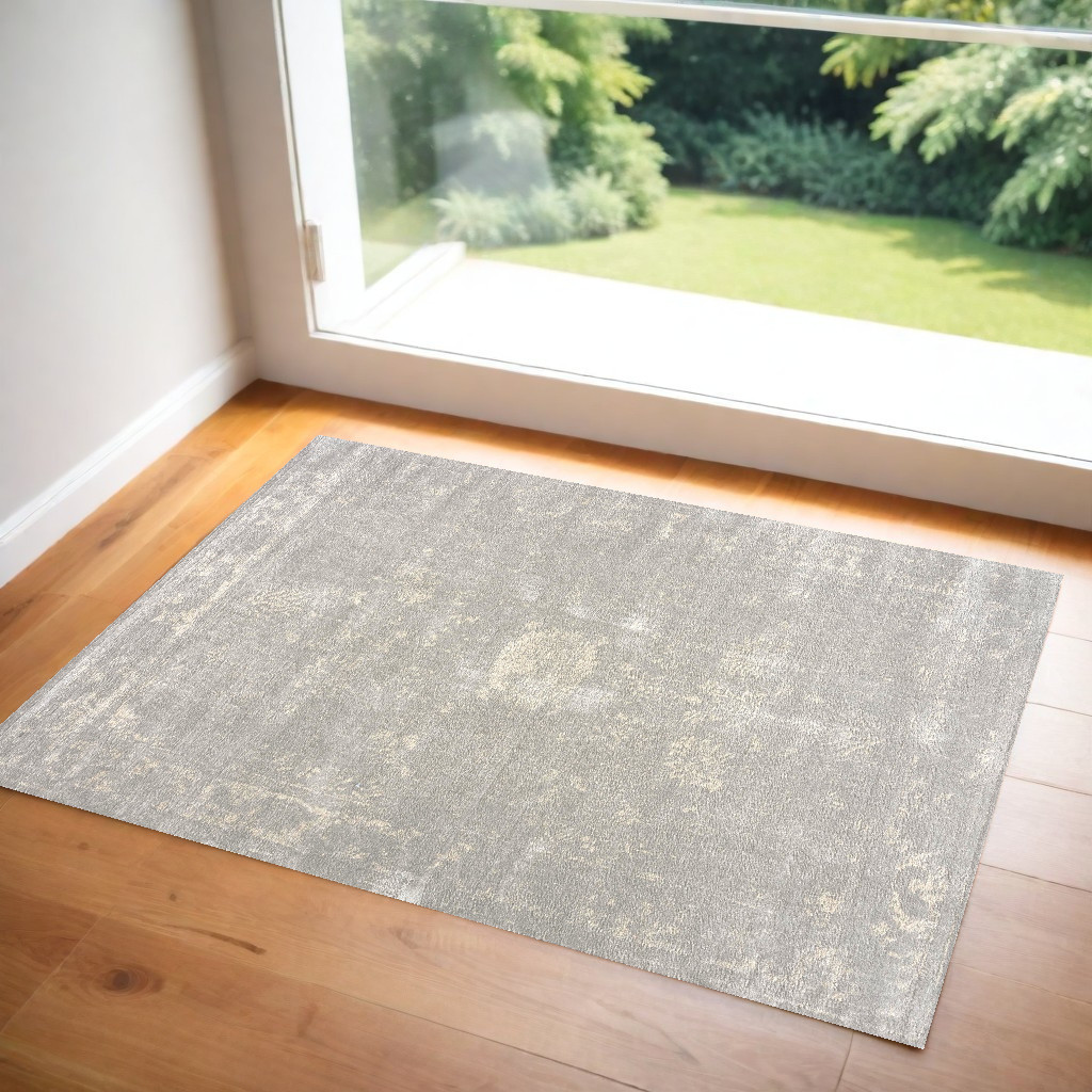 2" X 3" Modern Gray Distressed Scatter Rug