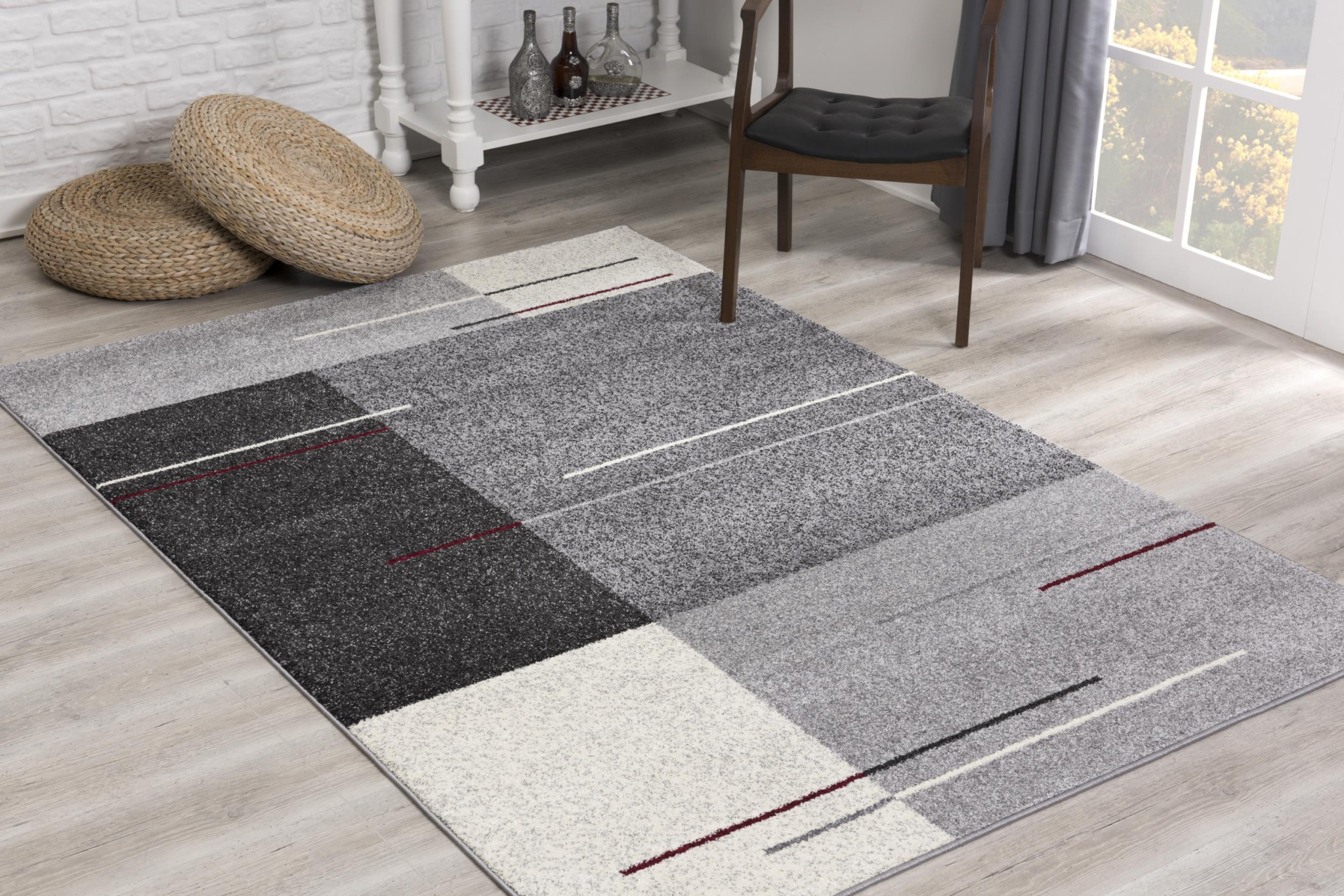 8" X 11" Gray Modern Geometric Area Rug