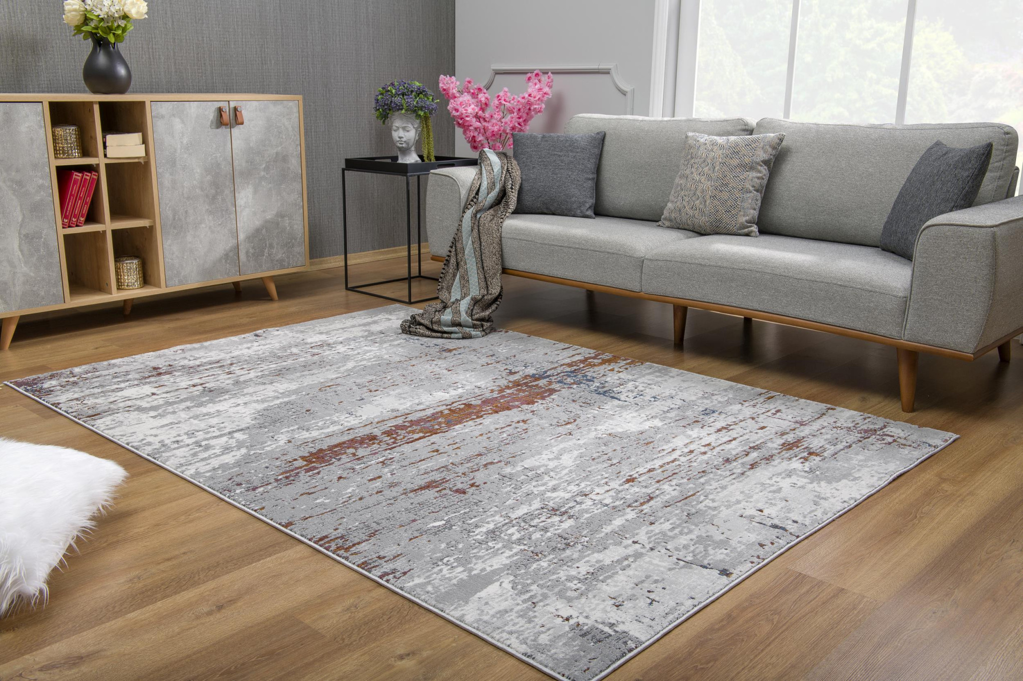 4" X 6" Gray And Brown Abstract Scraped Area Rug