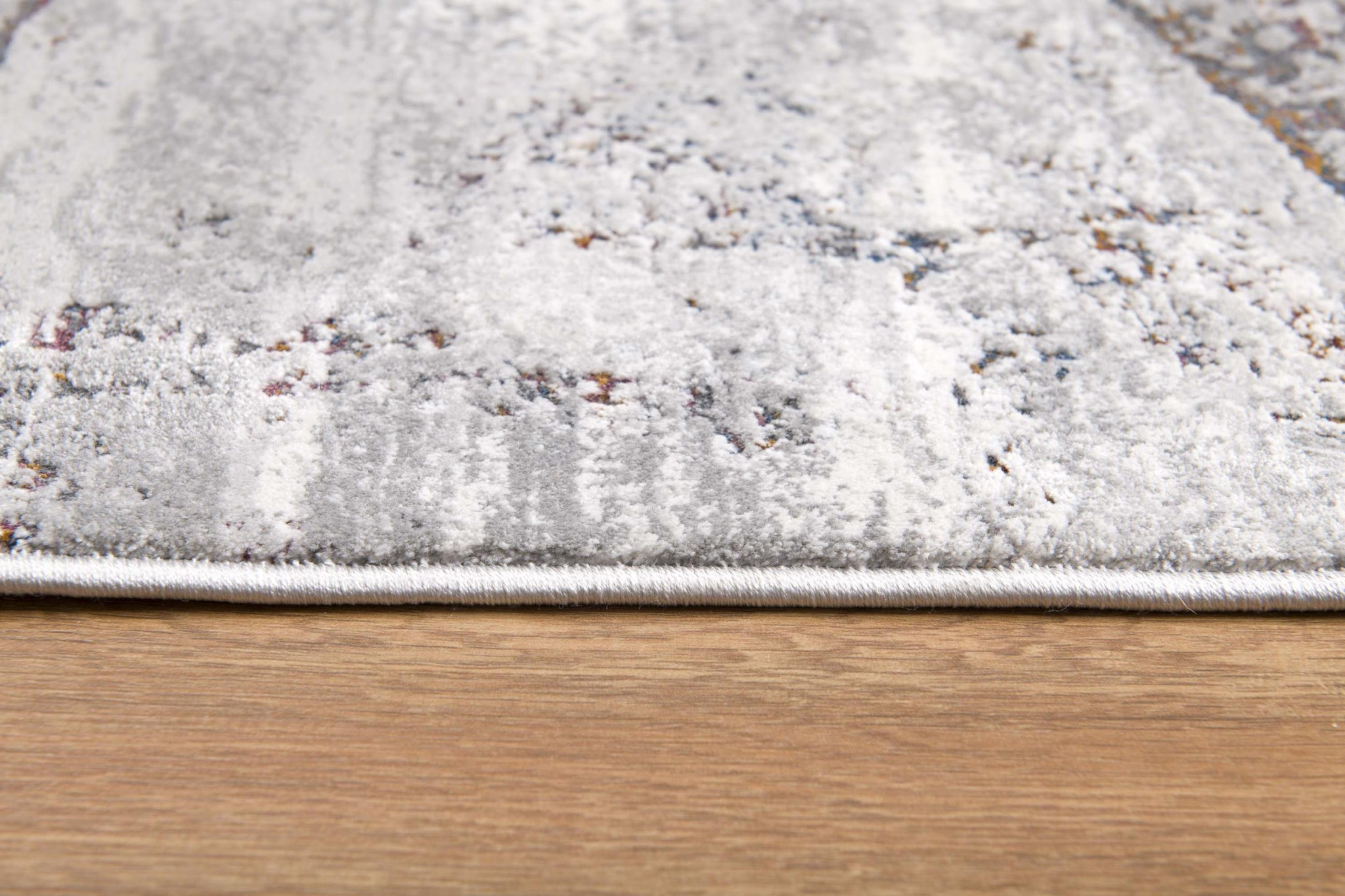 4" X 6" Gray And Brown Abstract Scraped Area Rug