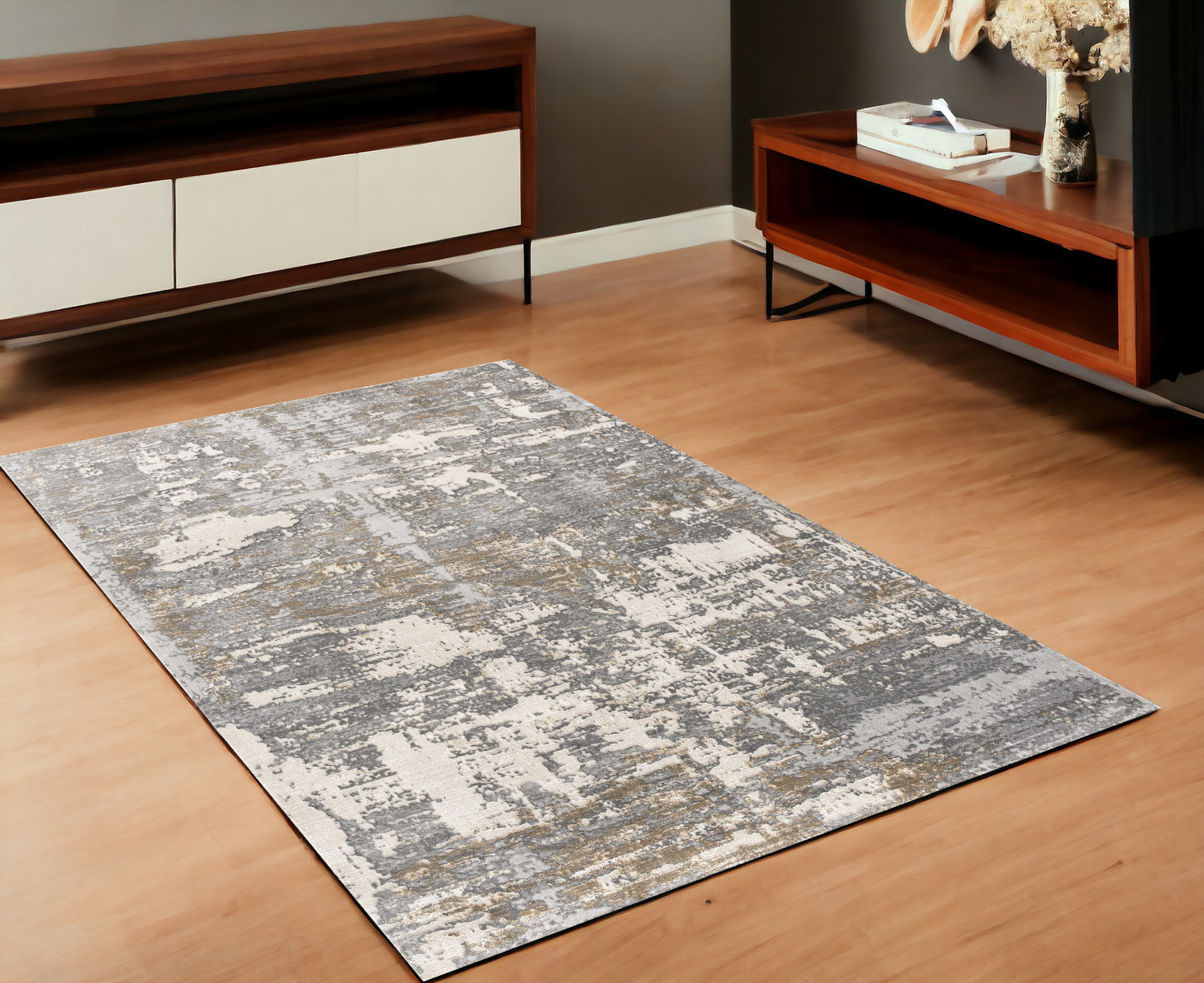 4’ X 6’ Beige And Gray Distressed Area Rug-391826-1