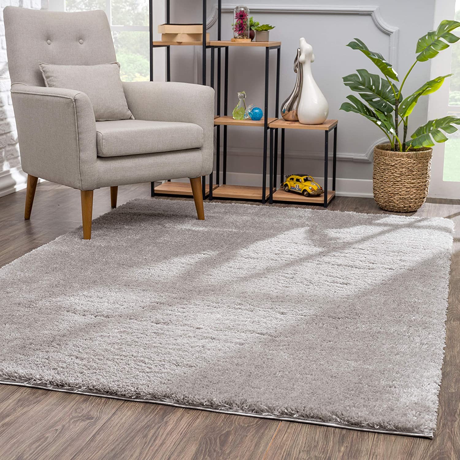 4" X 6" Ivory Modern Solid Shag Area Rug
