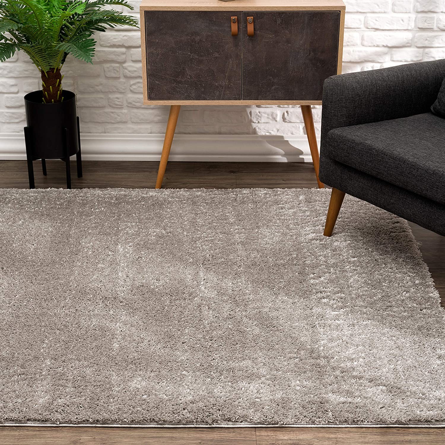 4" X 6" Ivory Modern Solid Shag Area Rug