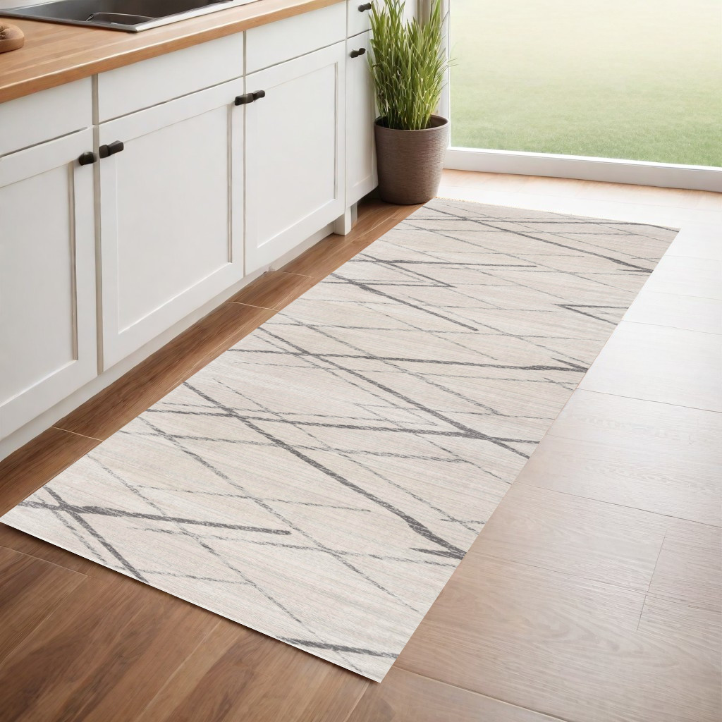 8" Runner Gray and Ivory Geometric Runner Rug