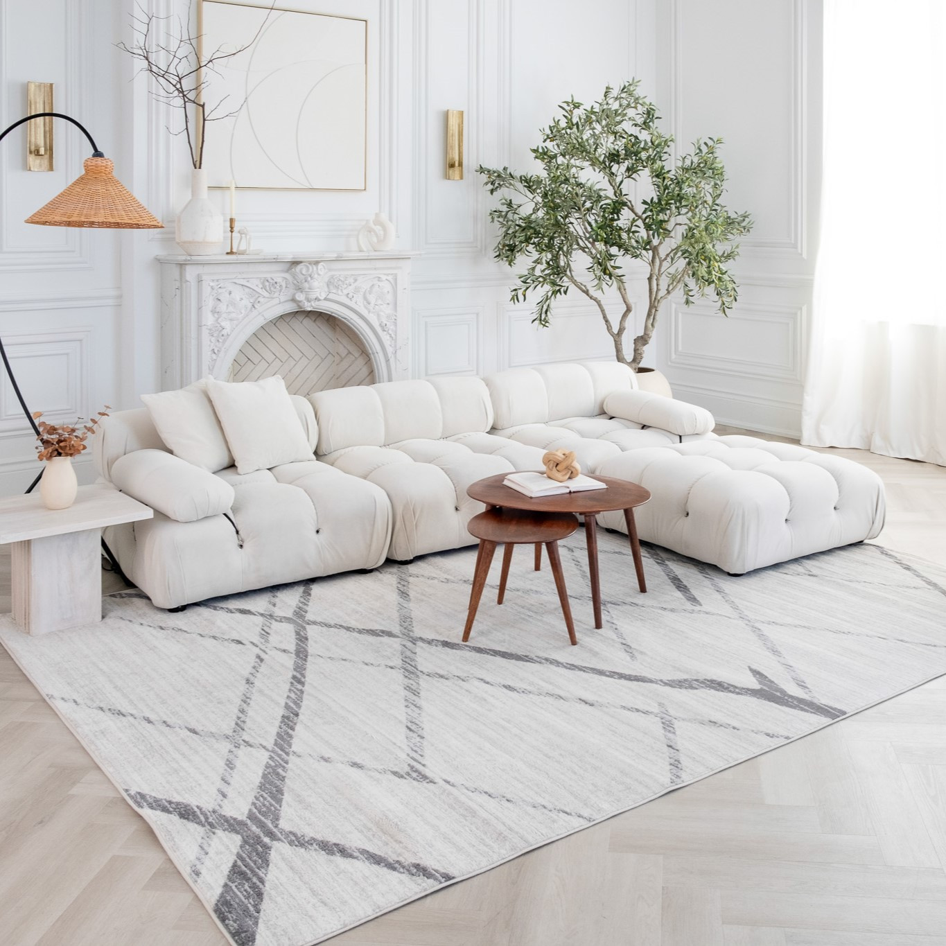 6" X 9" Gray and Ivory Geometric Area Rug