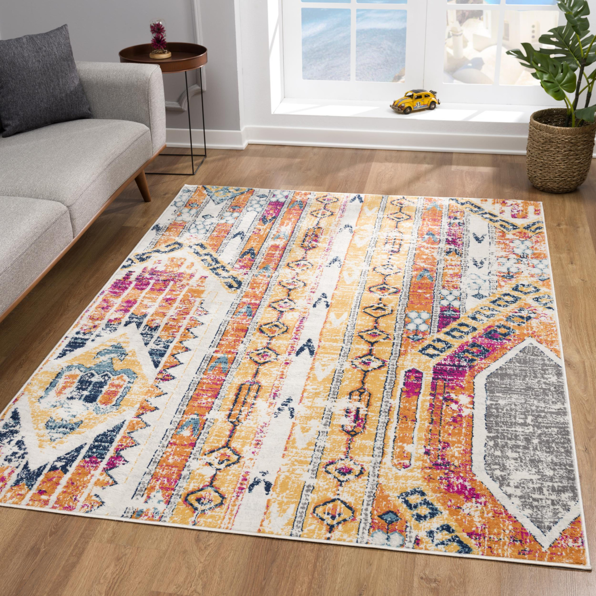 4" X 6" Gold and Ivory Southwestern Area Rug