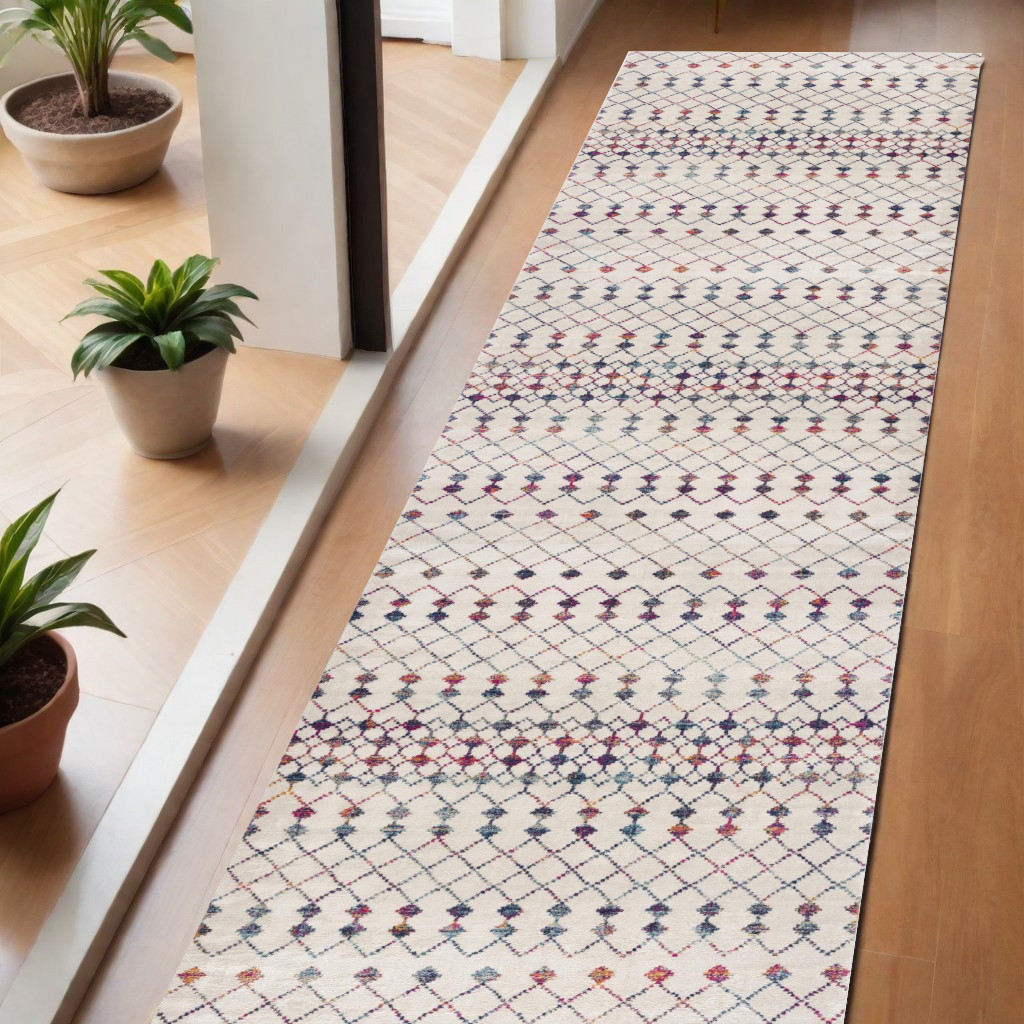 2" X 6" Cream Ikat Area Rug