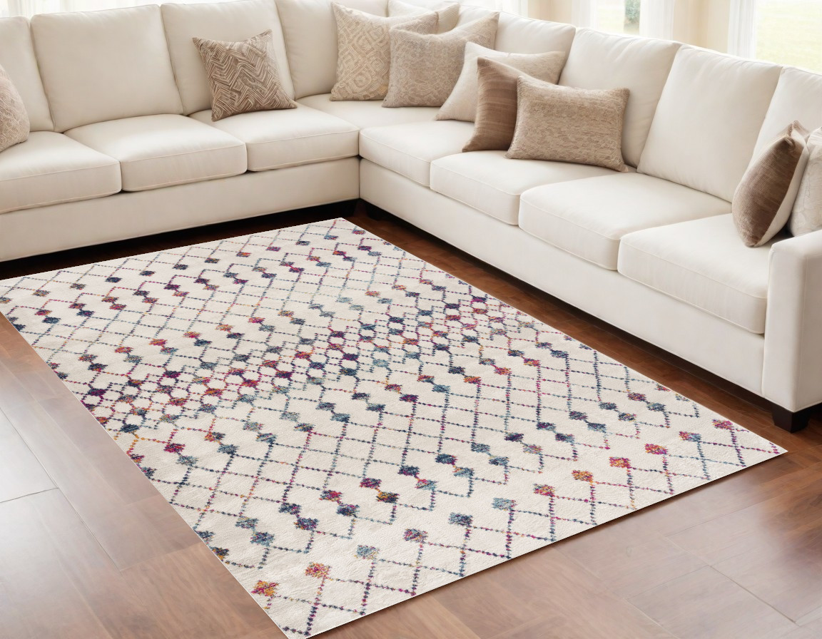 5" X 8" White Modern Geometric Grid Area Rug