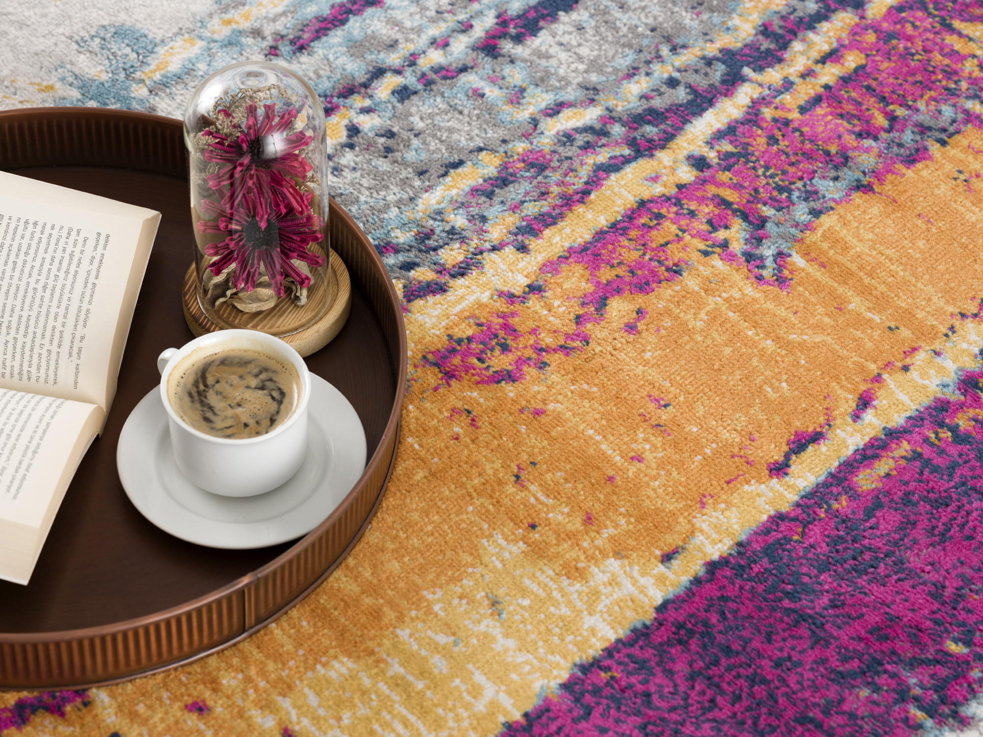 9" X 13" Gray and Magenta Abstract Area Rug