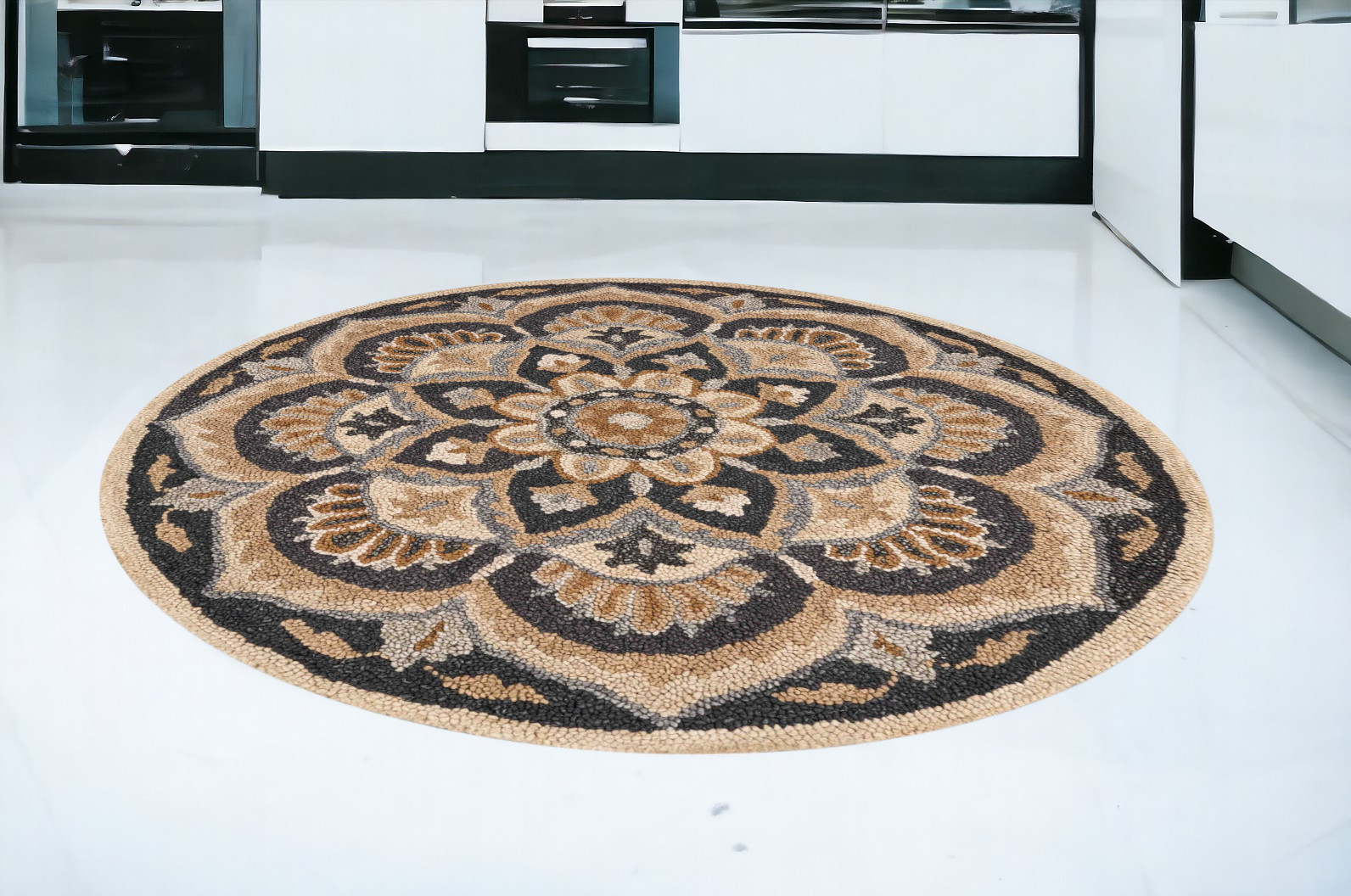 6' Black and Tan Round Wool Floral Medallion Hand Tufted Area Rug-393648-1