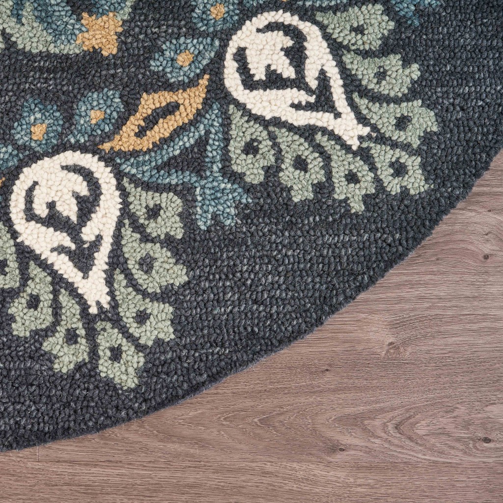 6" Round Black Floral Paradise Area Rug