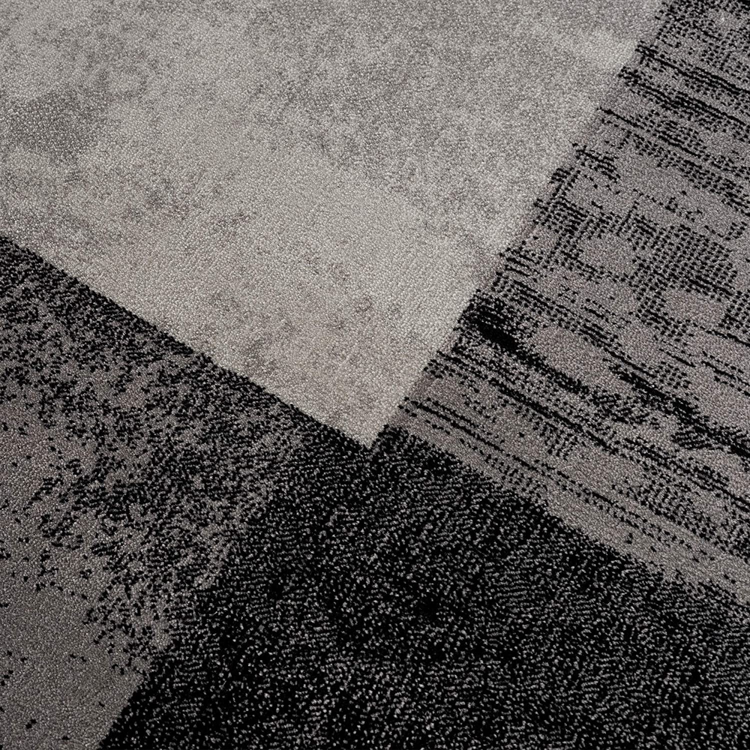 5" X 7" Gray Checkered Dhurrie Area Rug