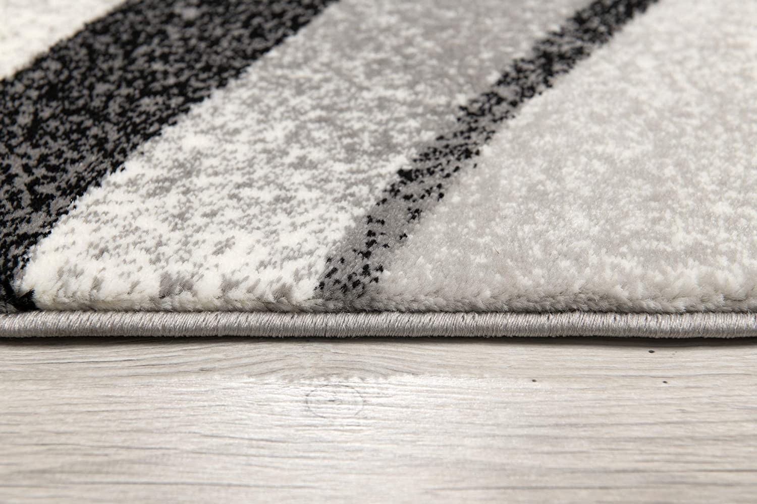 2" X 4" Gray Abstract Dhurrie Area Rug