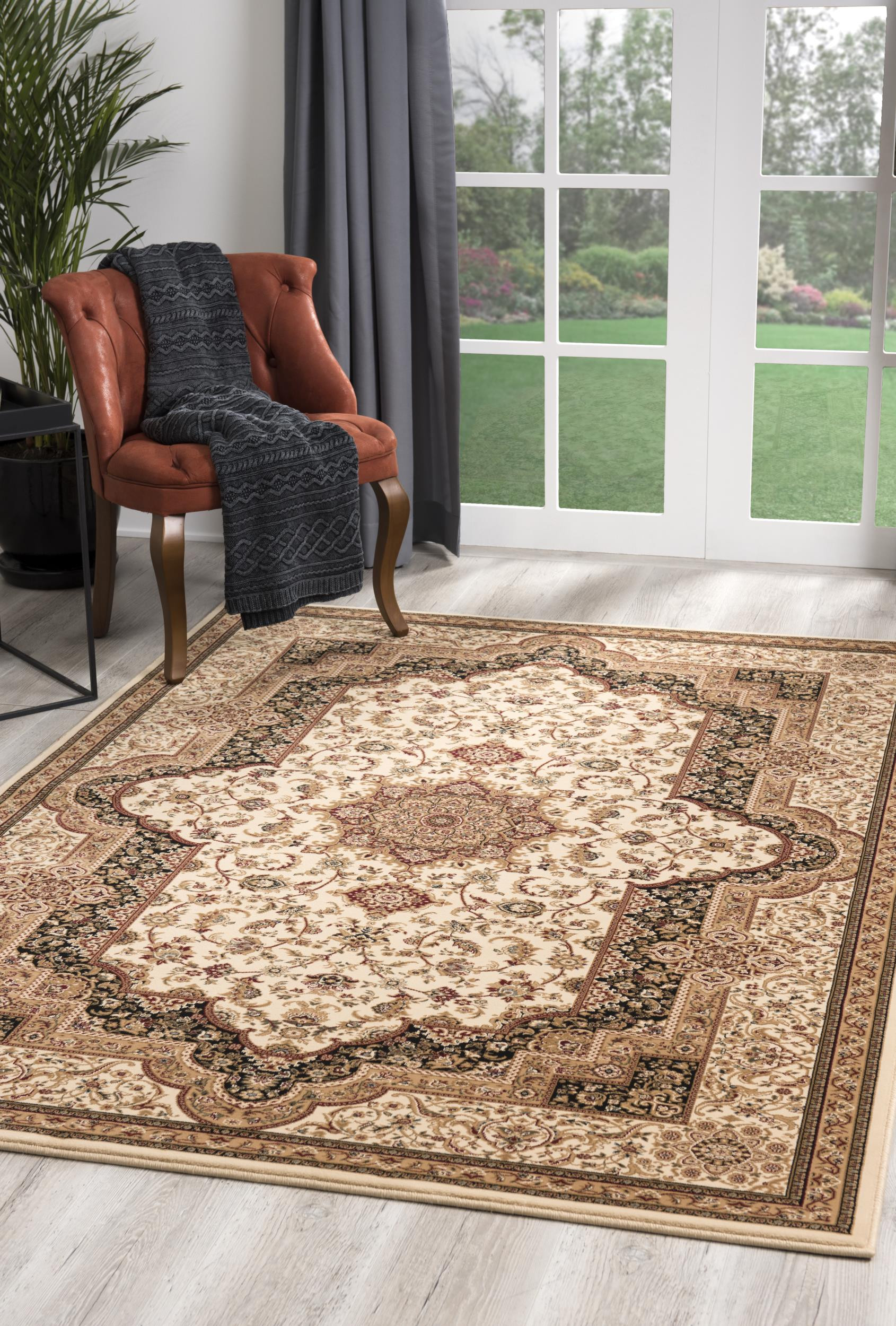 4" X 6" Black and Ivory Oriental Power Loom Area Rug